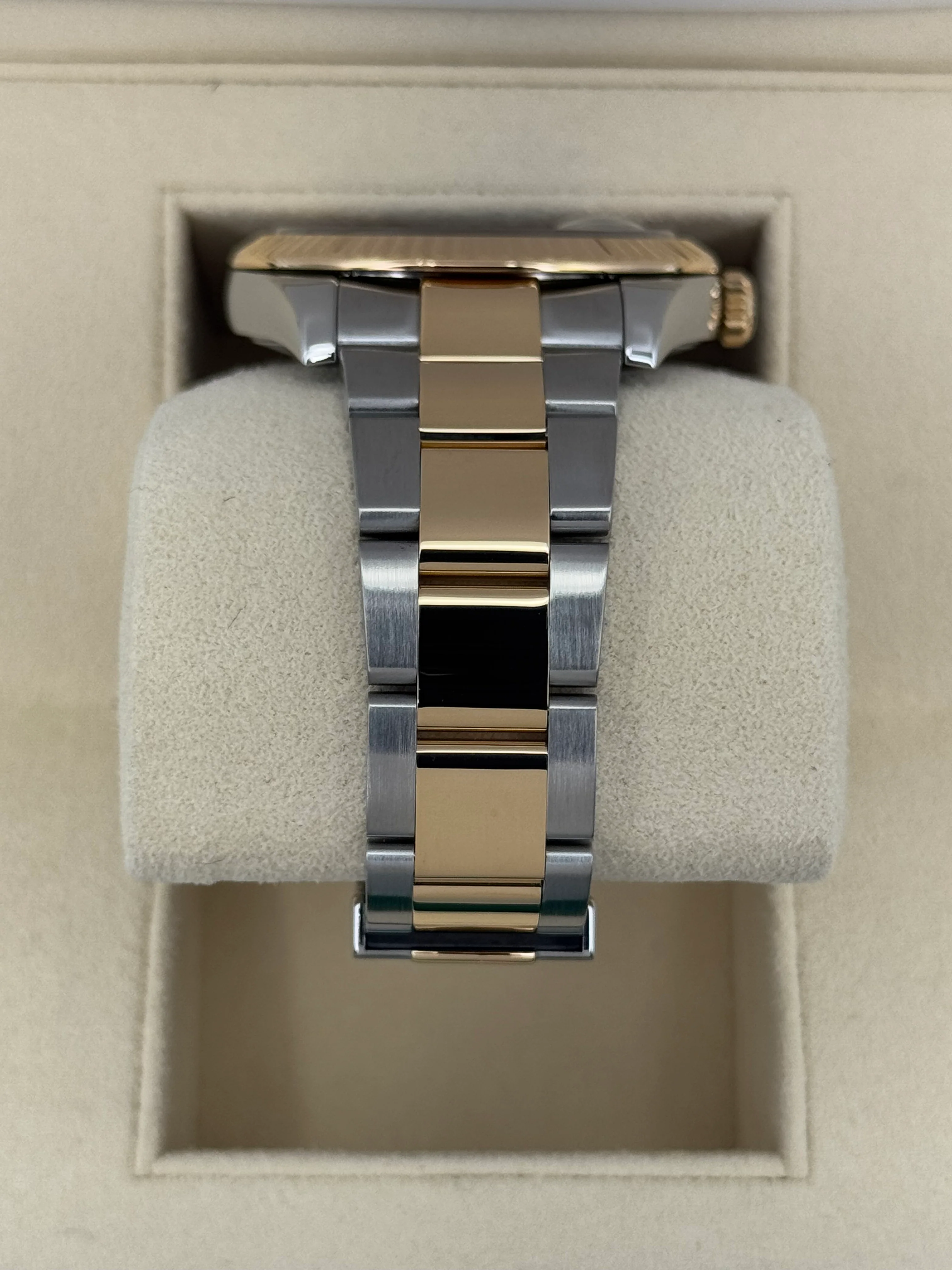 2018 Rolex Datejust 41mm 126333 Two-Tone Oyster Wimbledon Dial - Image 3