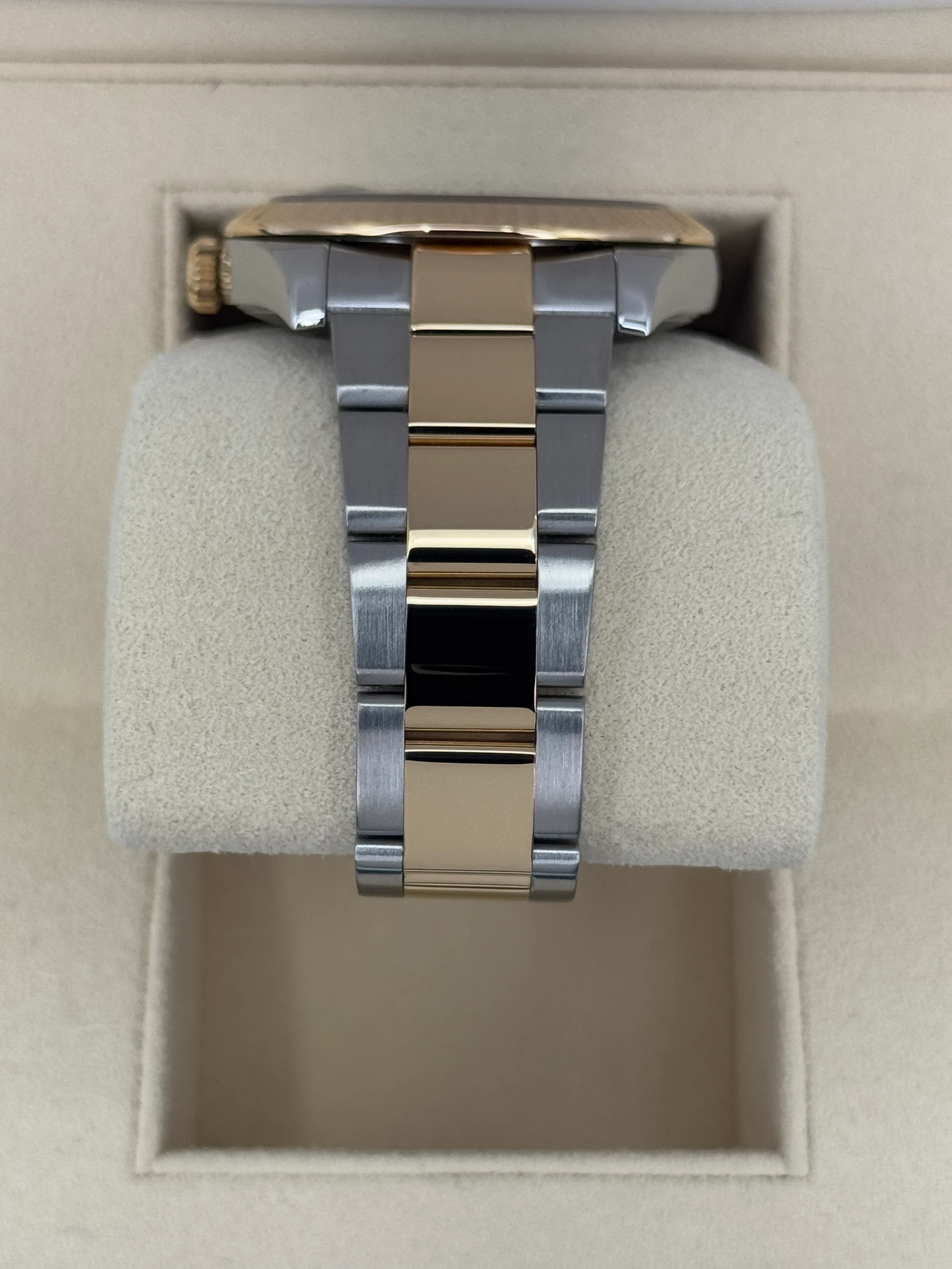 2018 Rolex Datejust 41mm 126333 Two-Tone Oyster Wimbledon Dial - Image 4