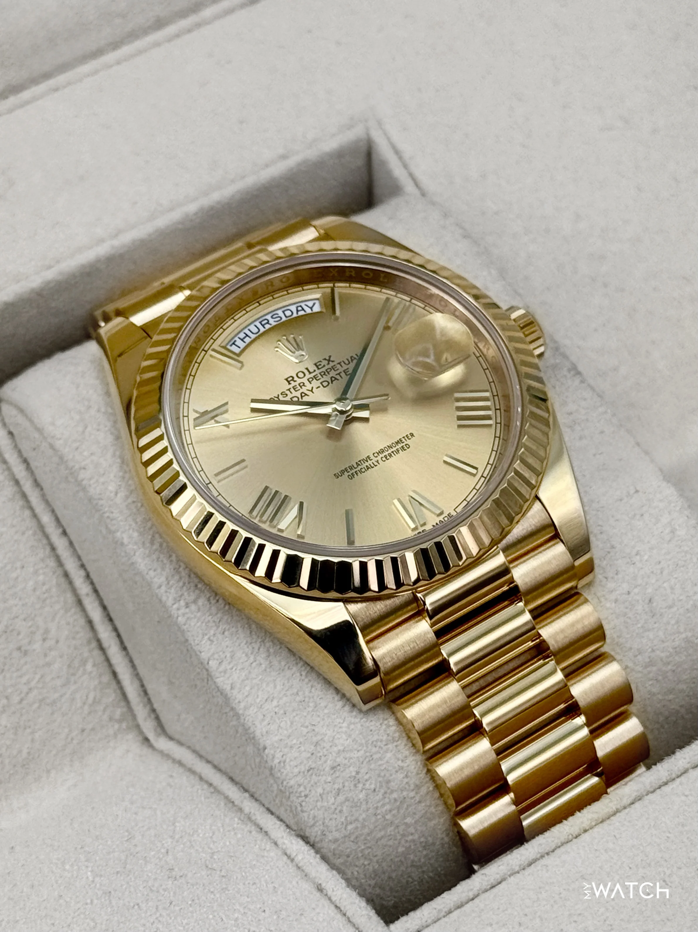 2018 Rolex Day-Date 40mm 228238 Presidential Champagne Dial - Image 6