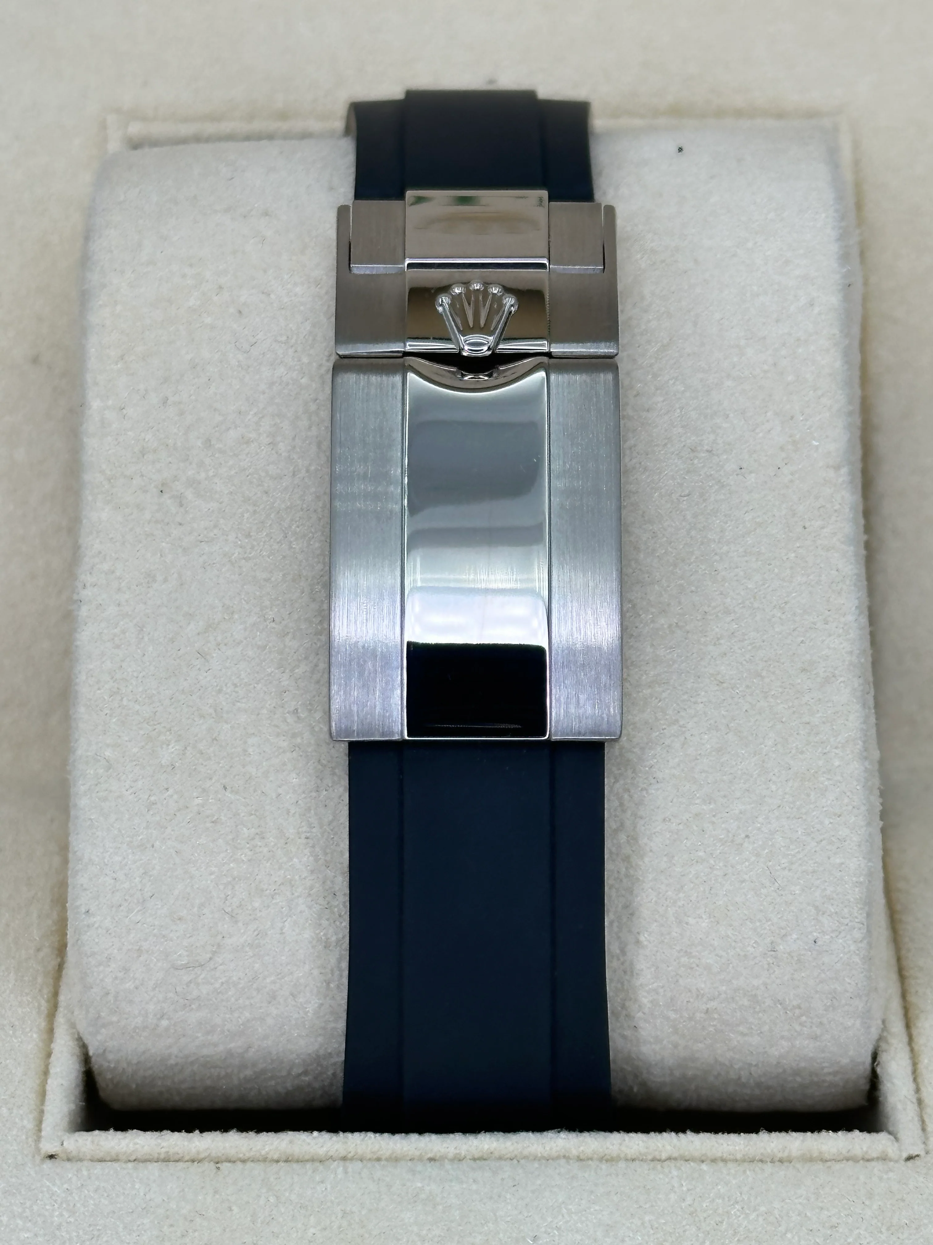 2018 Rolex Daytona 40mm 116519LN White Gold Oysterflex Grey Ghost Dial - Image 2
