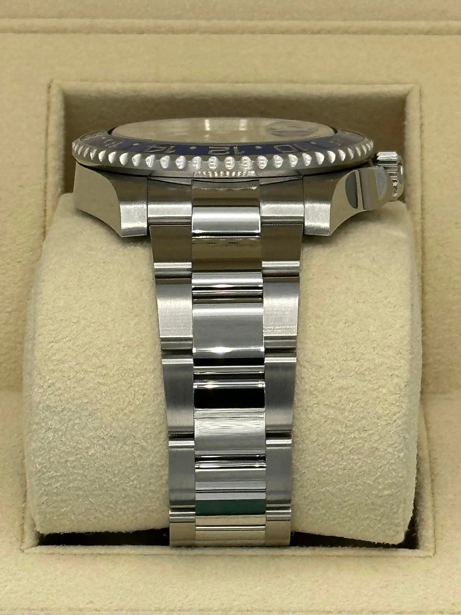 2018 Rolex GMT Master II "Batman" 40mm 116710BLNR Oyster - Image 3