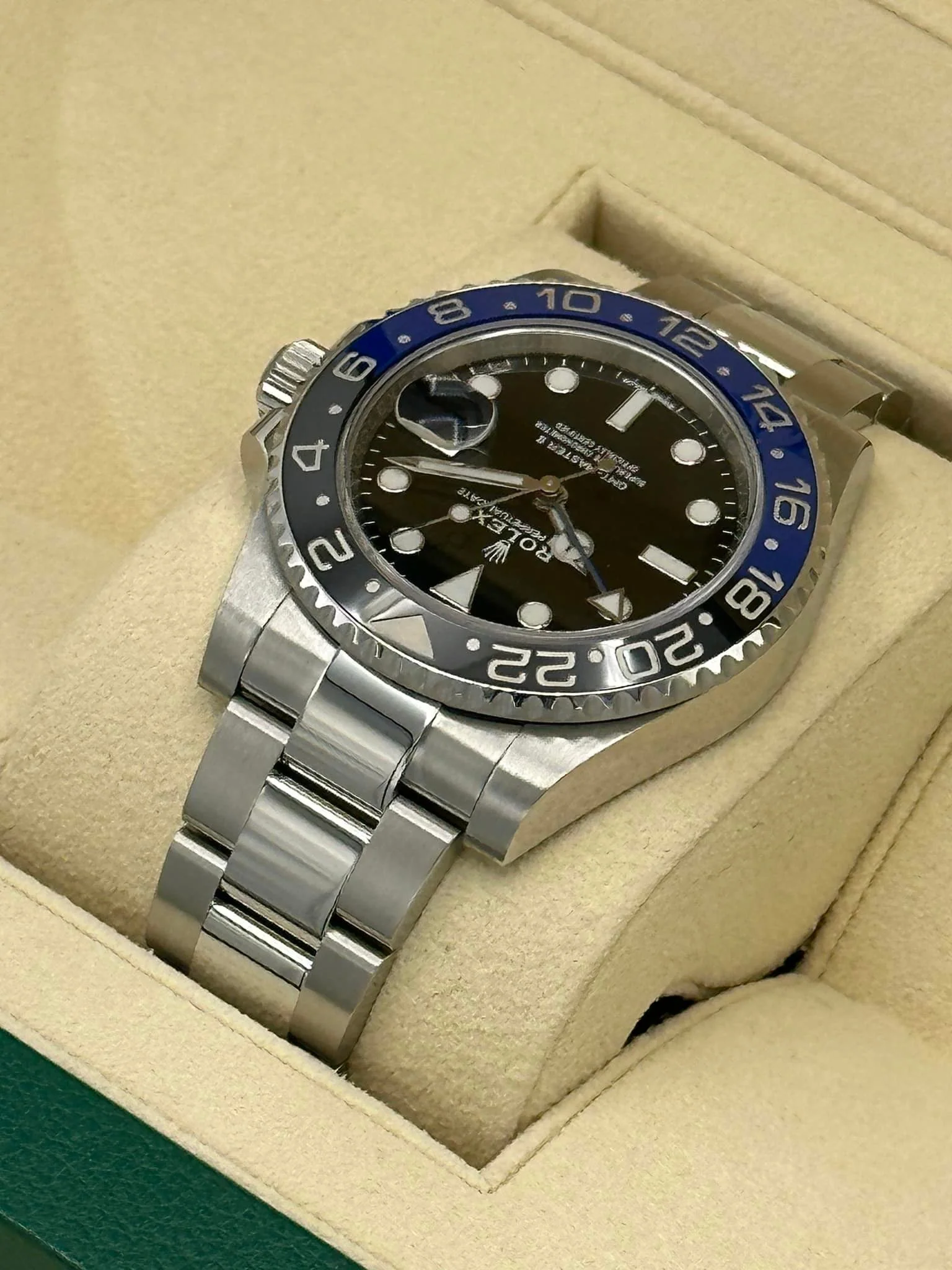 2018 Rolex GMT Master II "Batman" 40mm 116710BLNR Oyster - Image 8
