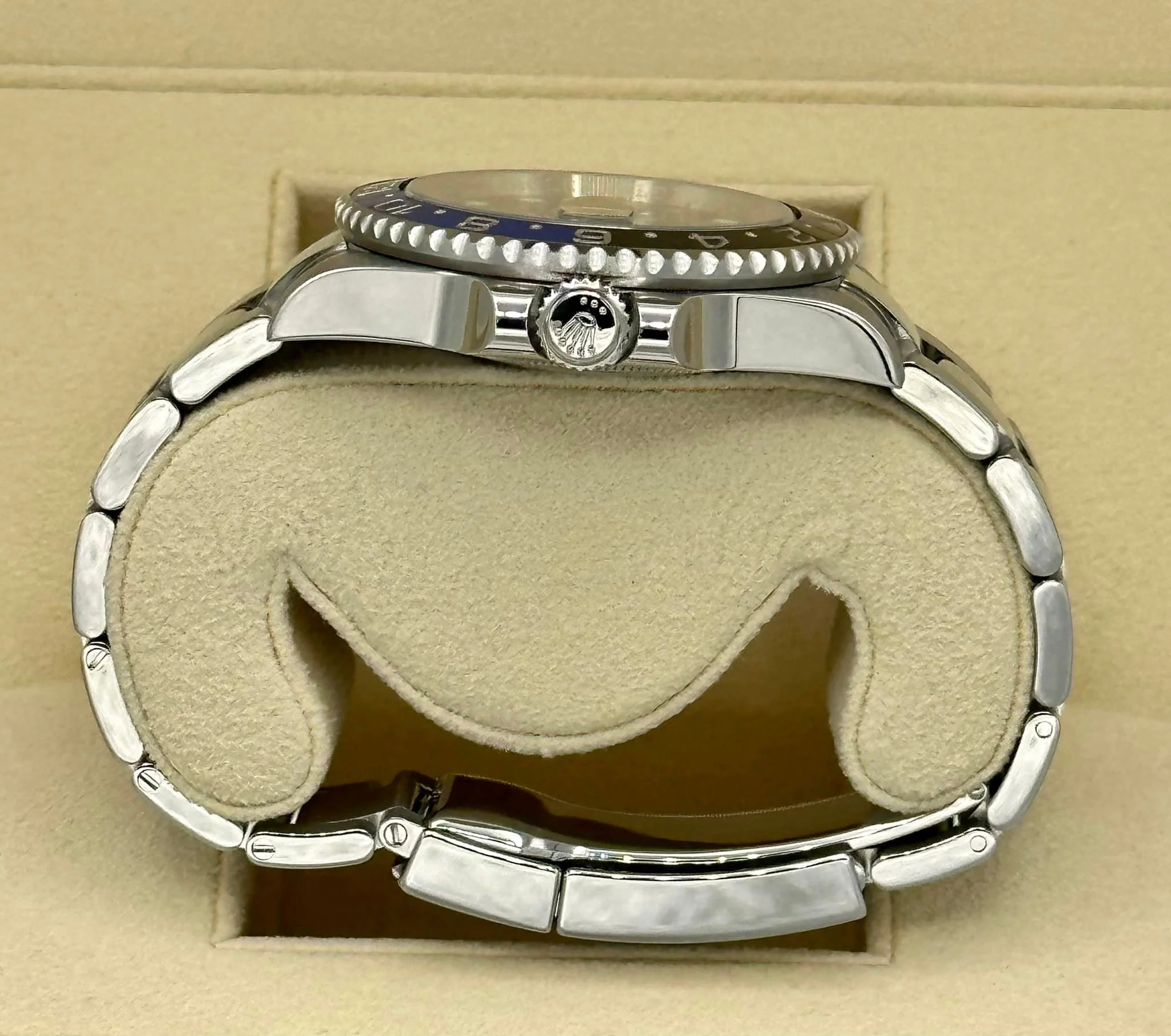 2018 Rolex GMT Master II "Batman" 40mm 116710BLNR Oyster - Image 9