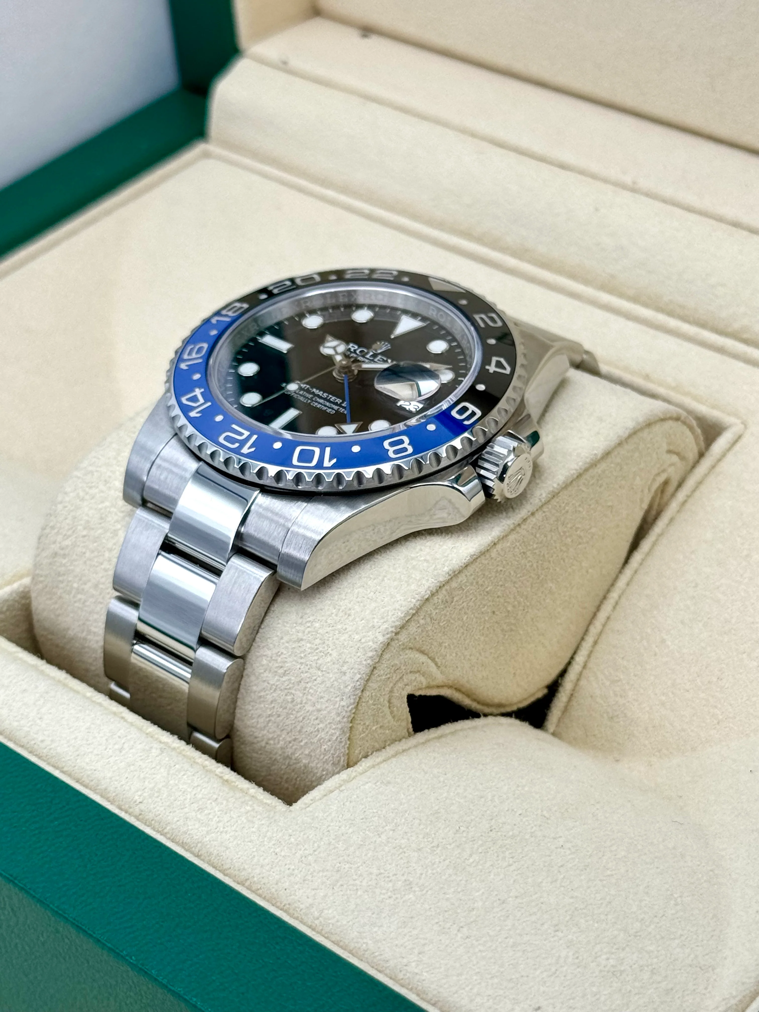 2018 Rolex GMT-Master II "Batman" 40mm 116710BLNR Oyster - Image 5