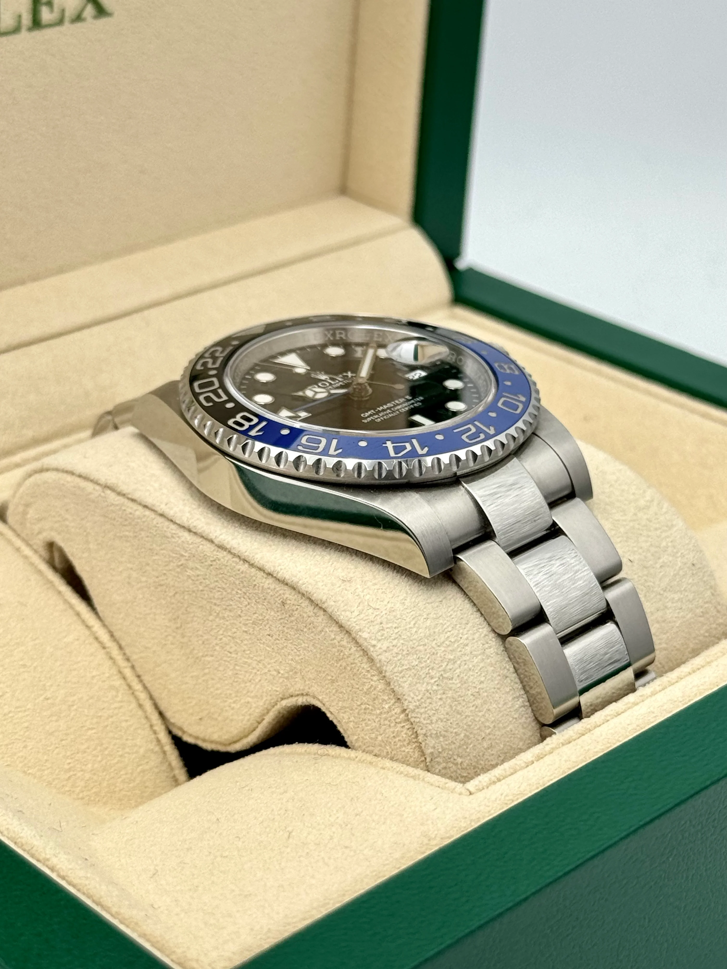 2018 Rolex GMT-Master II "Batman" 40mm 116710BLNR Oyster - Image 6