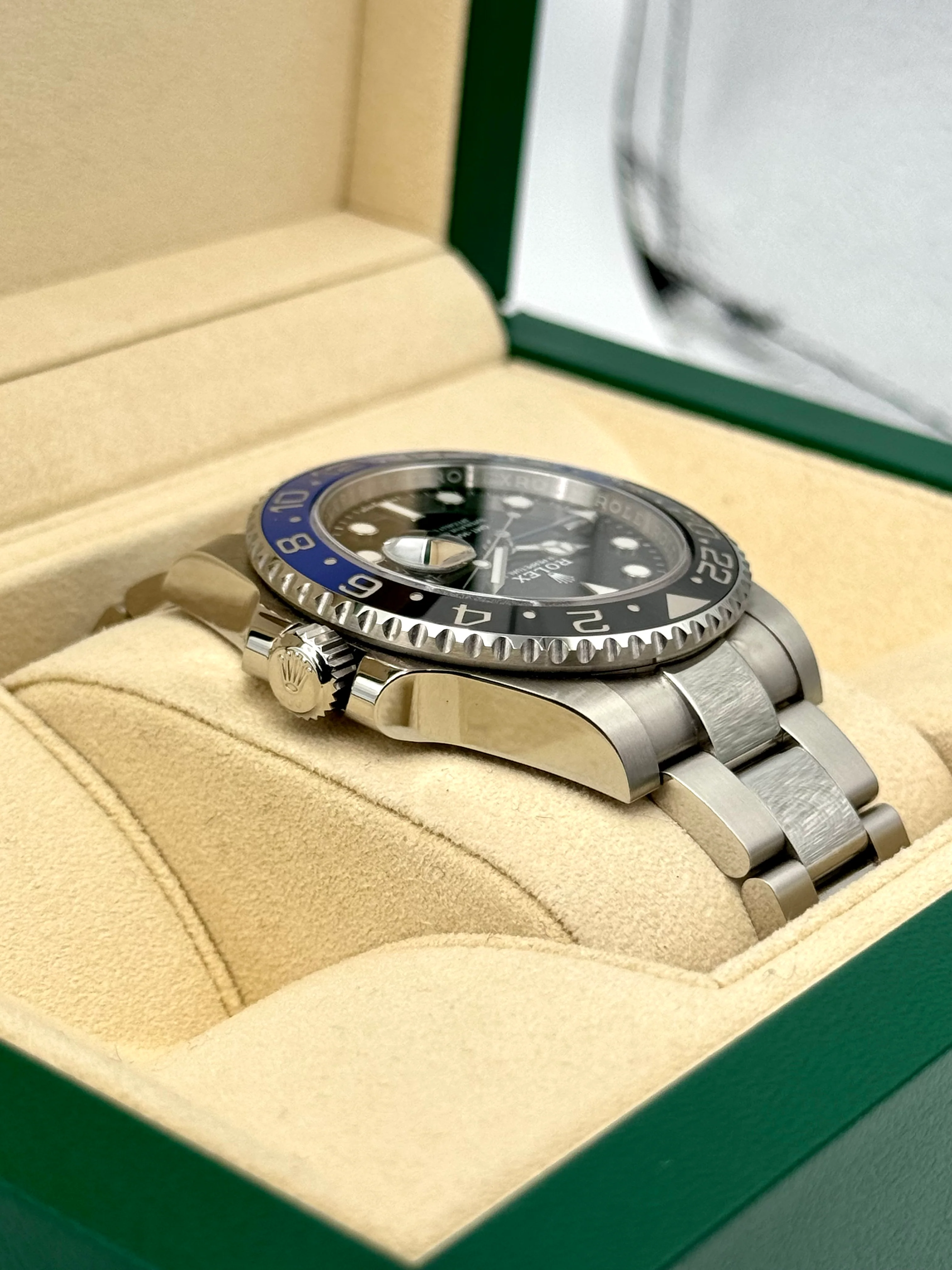 2018 Rolex GMT-Master II "Batman" 40mm 116710BLNR Oyster - Image 8