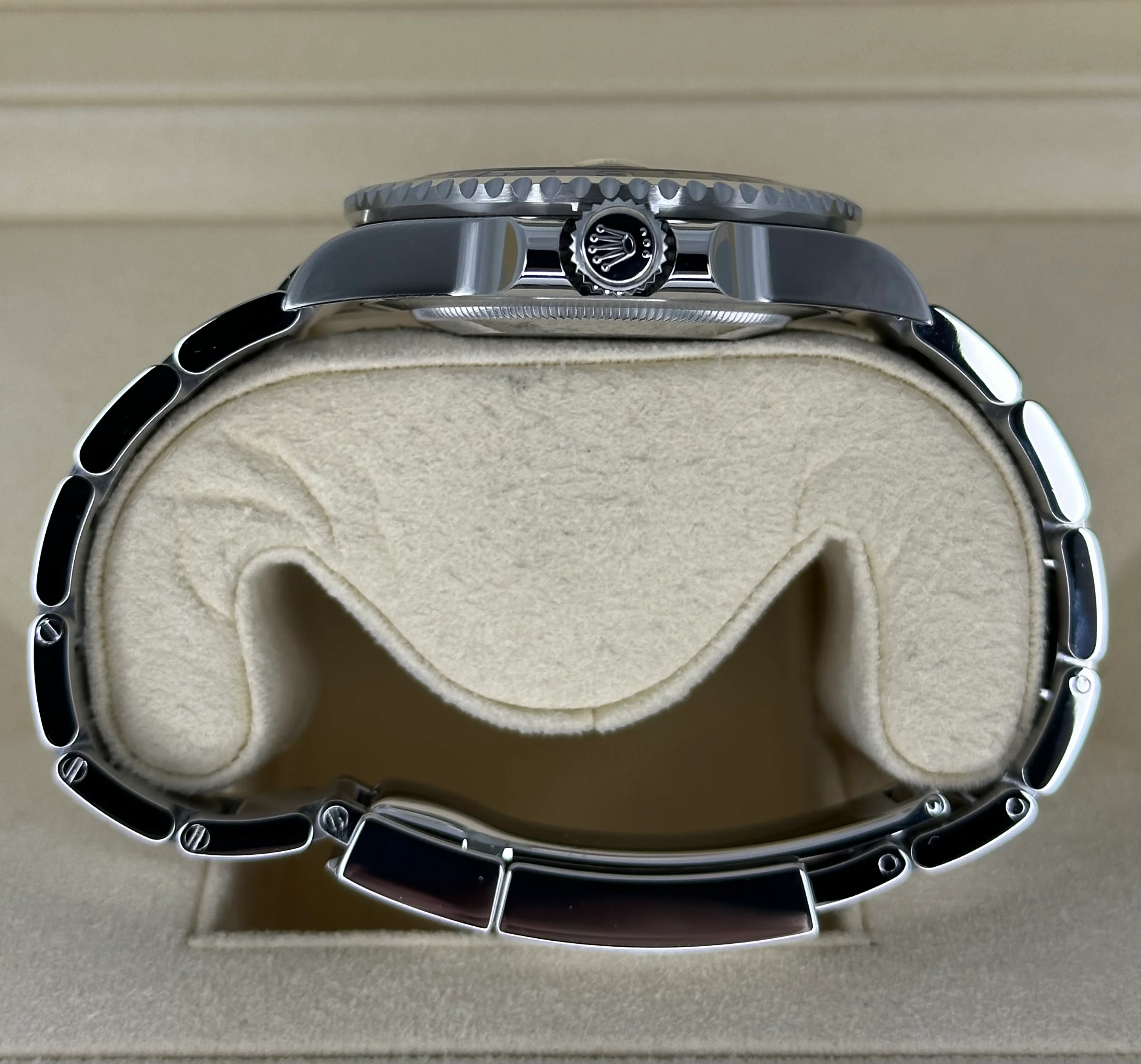 2018 Rolex GMT-Master II "Batman" 40mm 116710BLNR Oyster - Image 9
