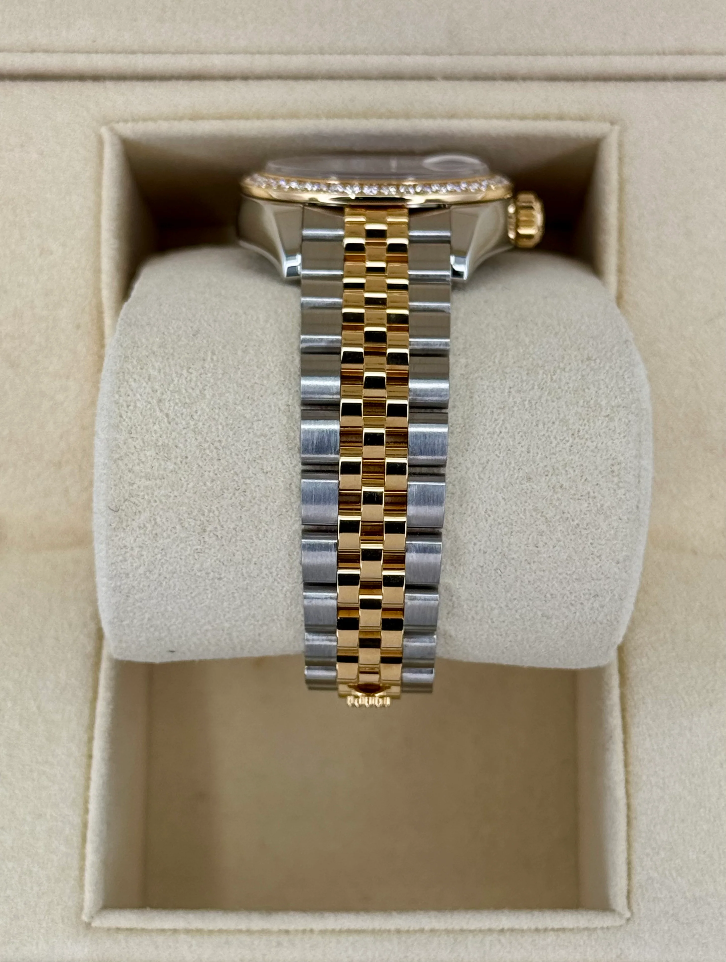 2018 Lady-Datejust 28mm 279383RBR Lavender Stripe Motif Diamond Dial - Image 3