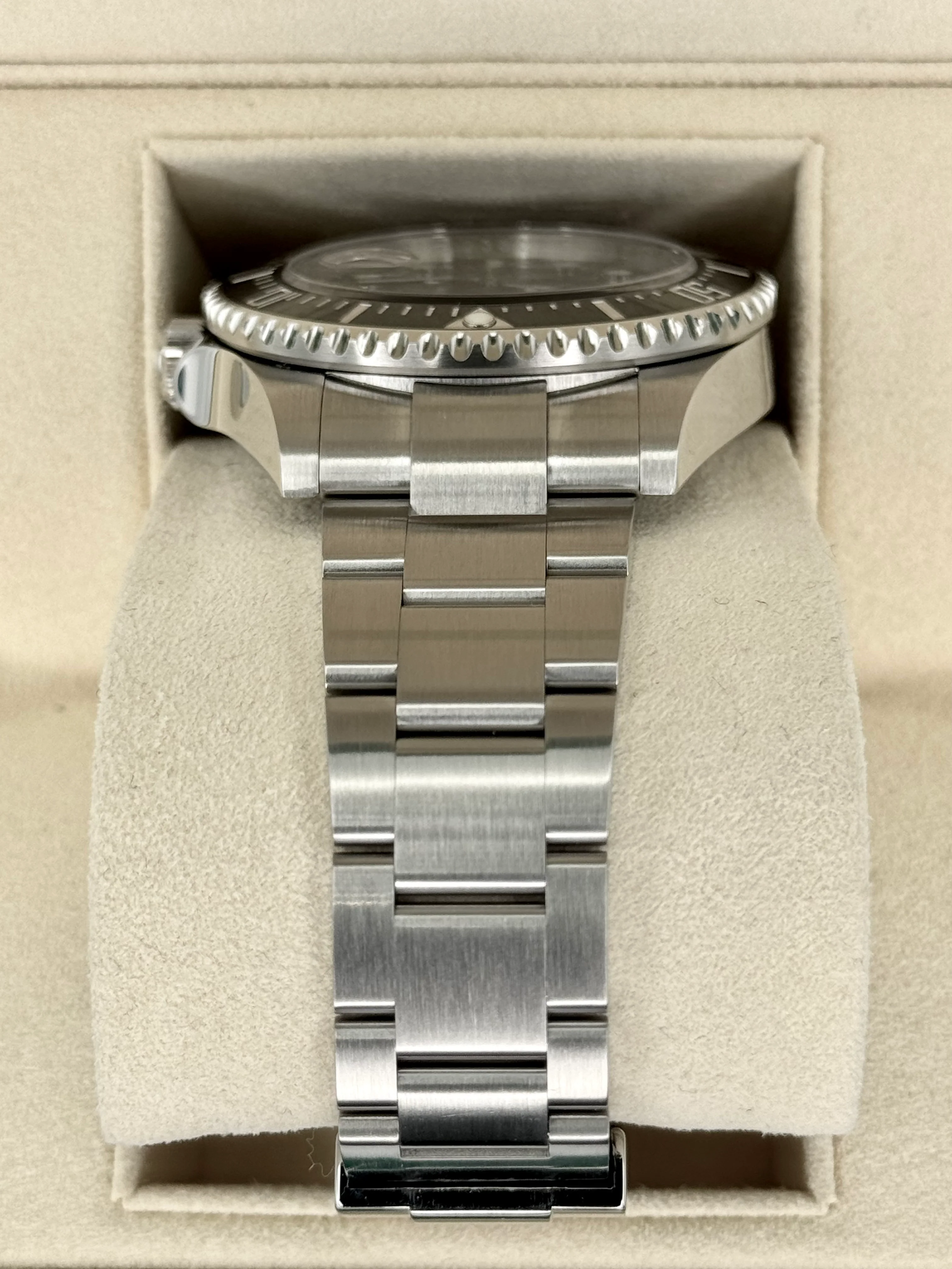 2018 Rolex Sea-Dweller 43mm 126600 Black MK 1 Dial - Image 4