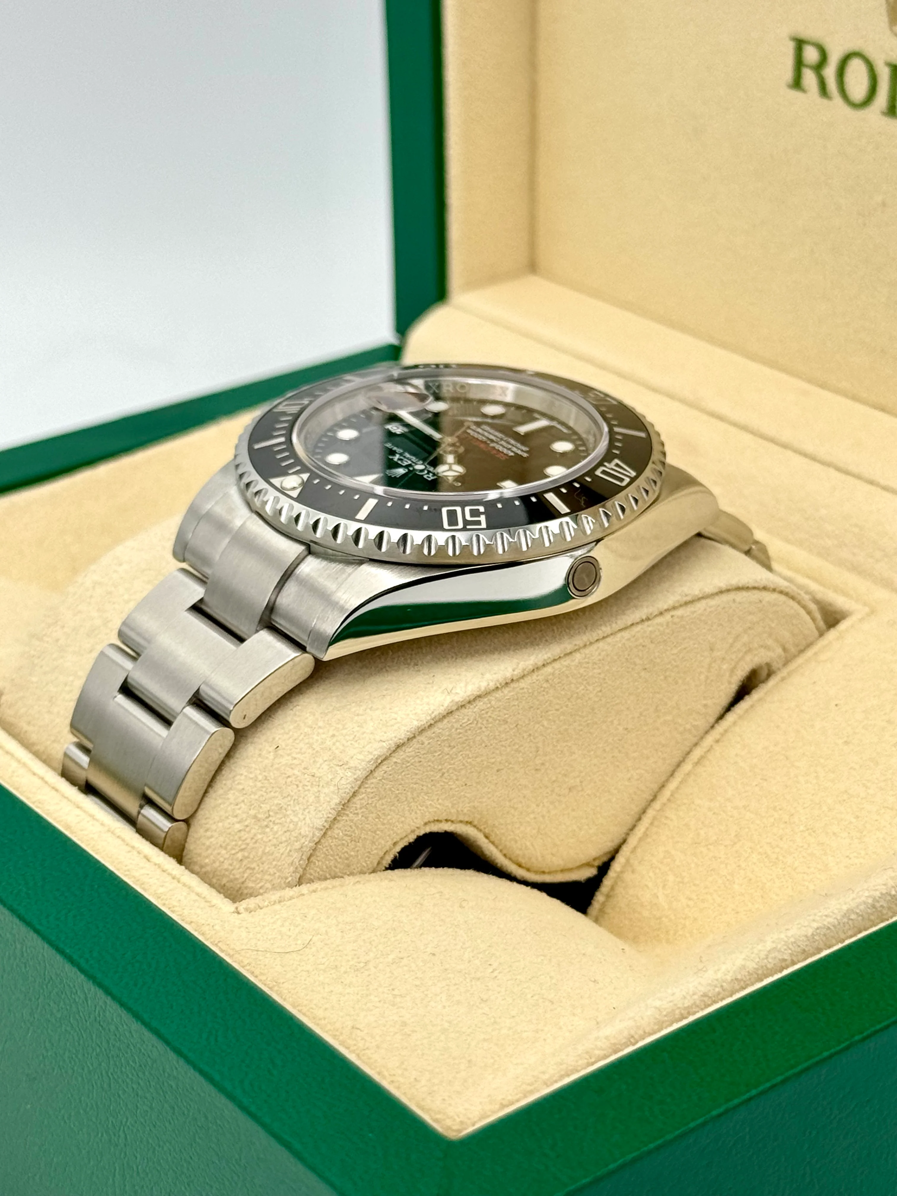 2018 Rolex Sea-Dweller 43mm 126600 Black MK 1 Dial - Image 7