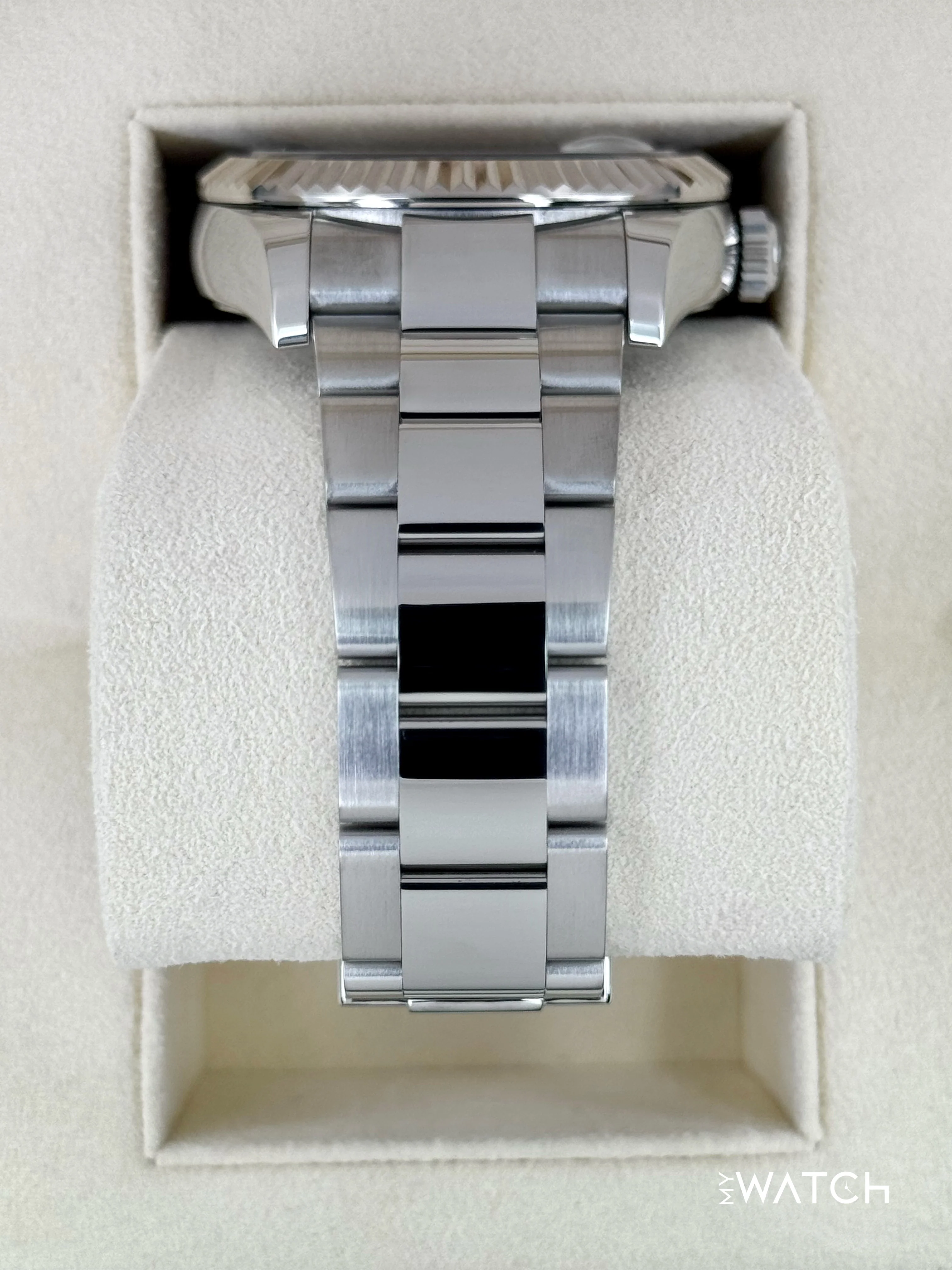 2018 Rolex Sky-Dweller 42mm 326934 Stainless Steel Oyster White Dial - Image 3