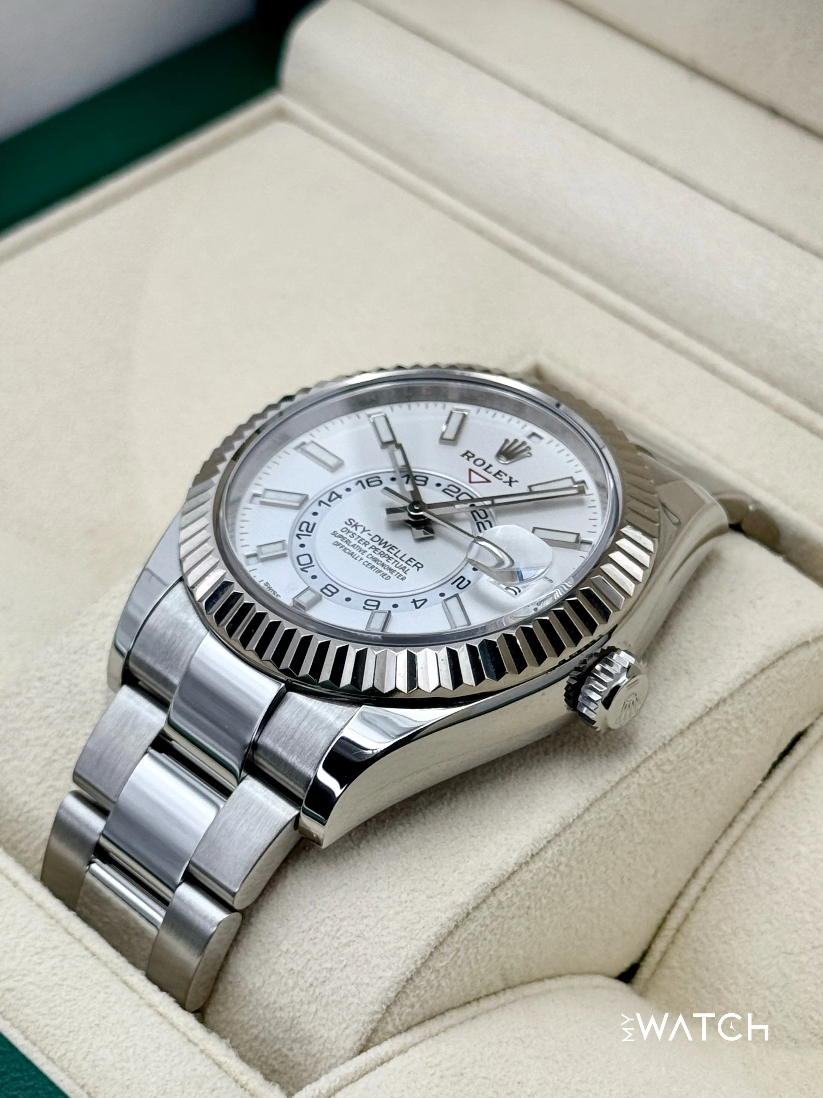 2018 Rolex Sky-Dweller 42mm 326934 Stainless Steel Oyster White Dial - Image 5