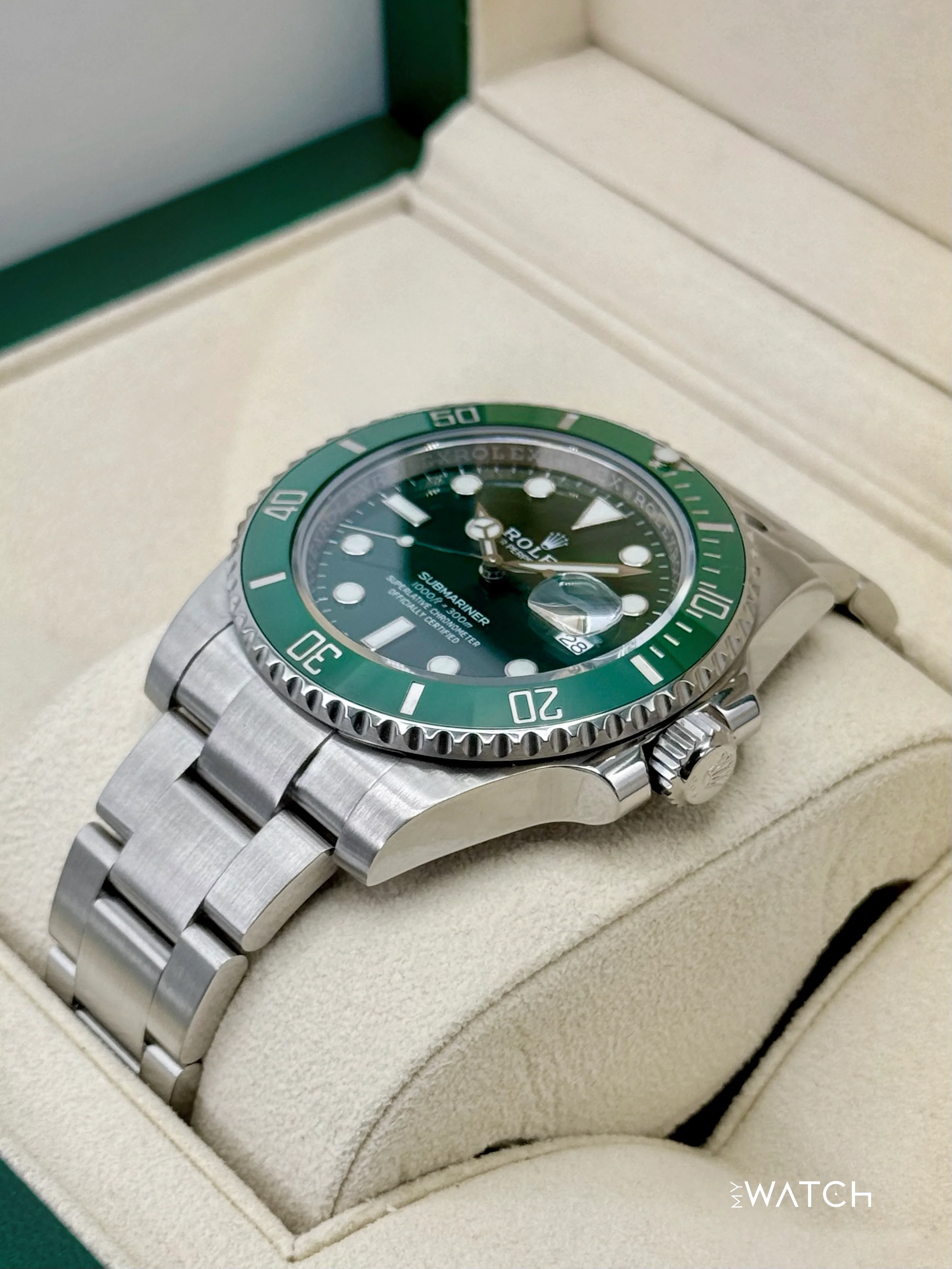 2018 Rolex Submariner “Hulk” 40mm 116610LV Green Dial - Image 5