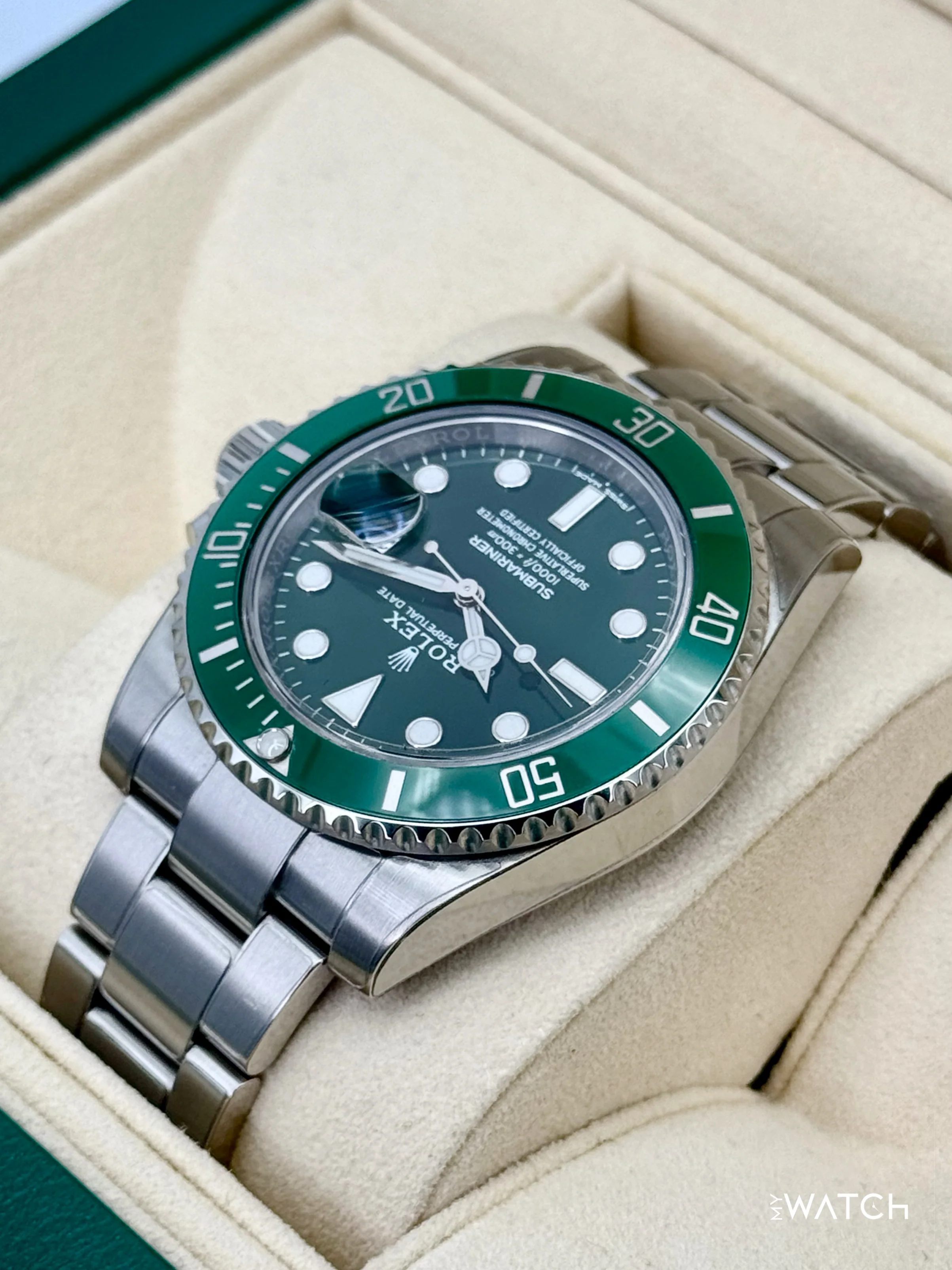 2018 Rolex Submariner “Hulk” 40mm 116610LV Green Dial - Image 7