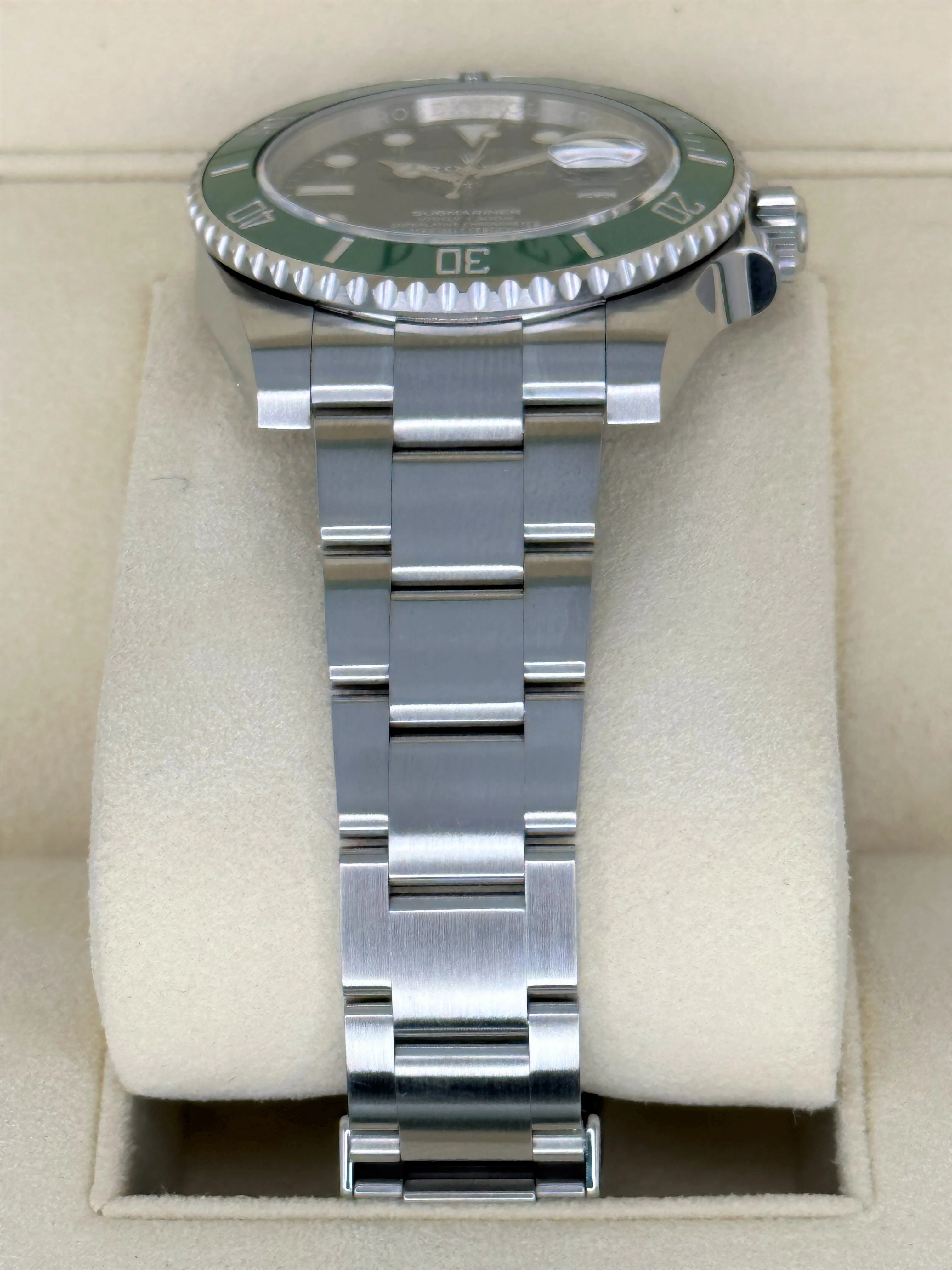 2018 Rolex Submariner "Hulk" 40mm 116610LV Green Dial - Image 3