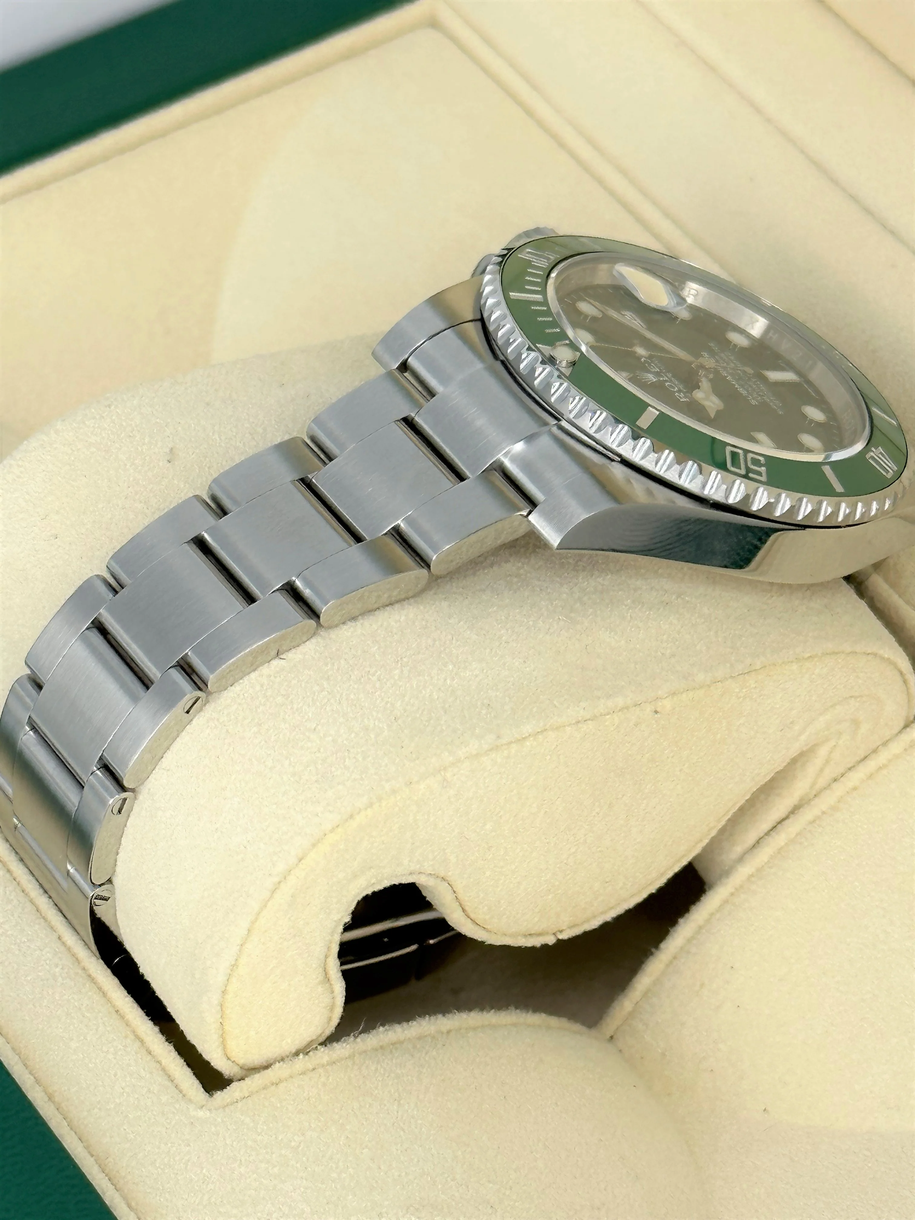 2018 Rolex Submariner "Hulk" 40mm 116610LV Green Dial - Image 7