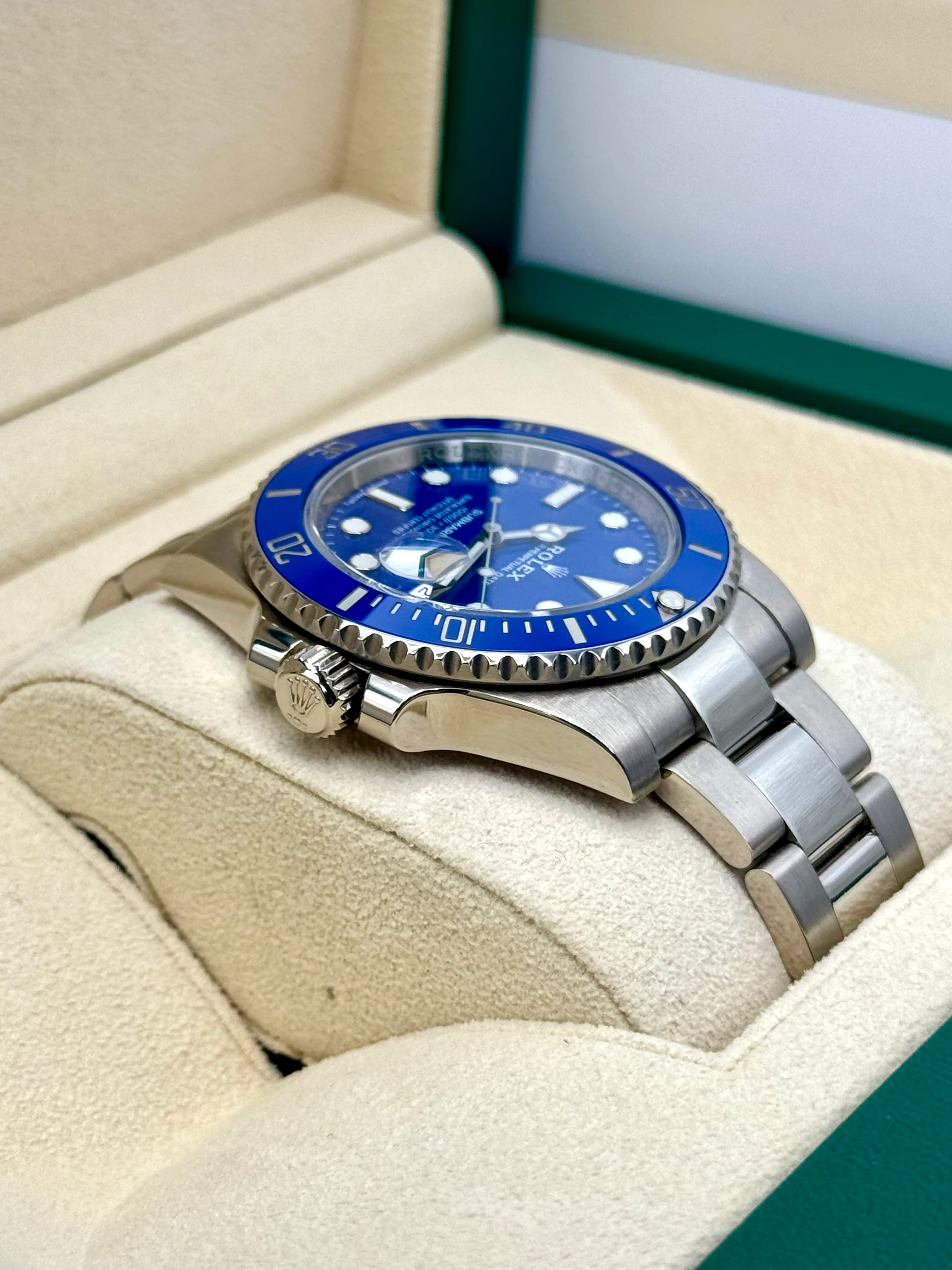 2018 Rolex Submariner "Smurf" 40mm 116619LB White Gold Blue Dial - Image 8