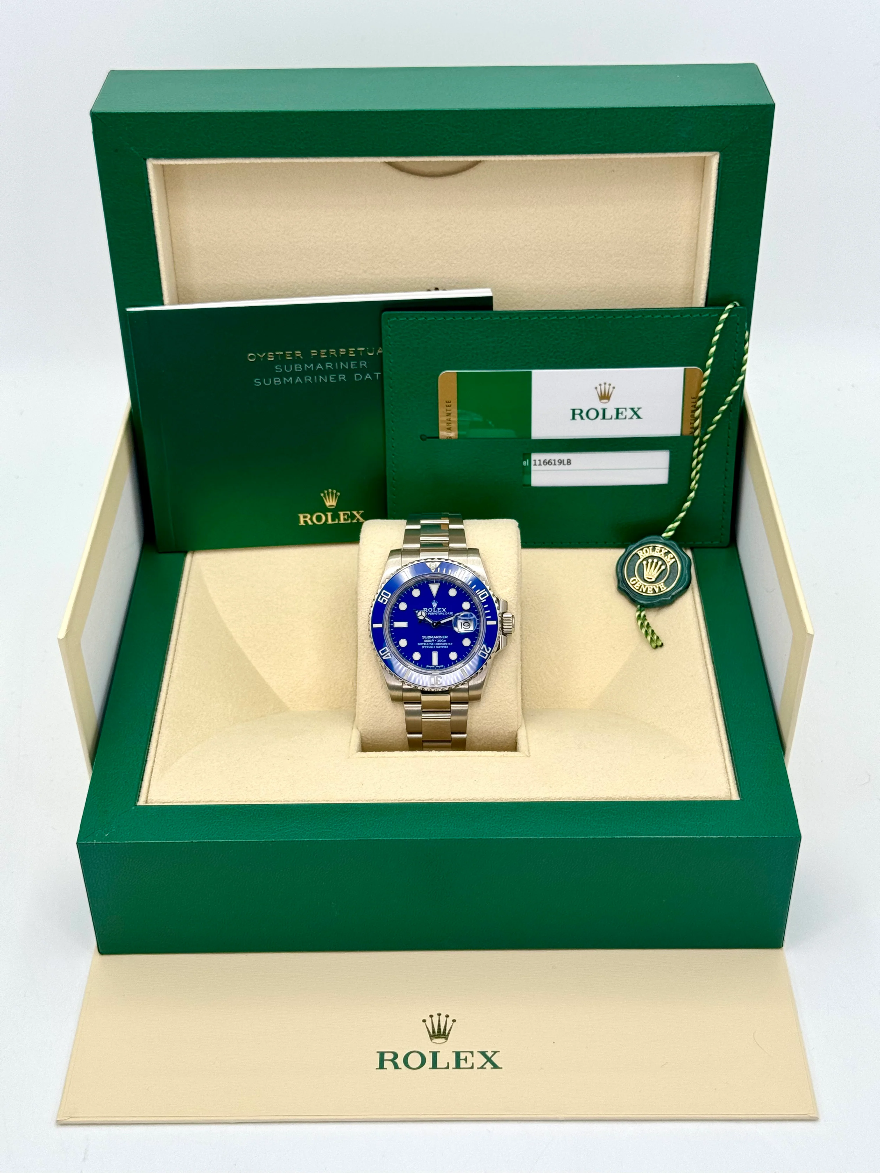 2018 Rolex Submariner "Smurf" 40mm 116619LB White Gold Blue Dial - Image 11