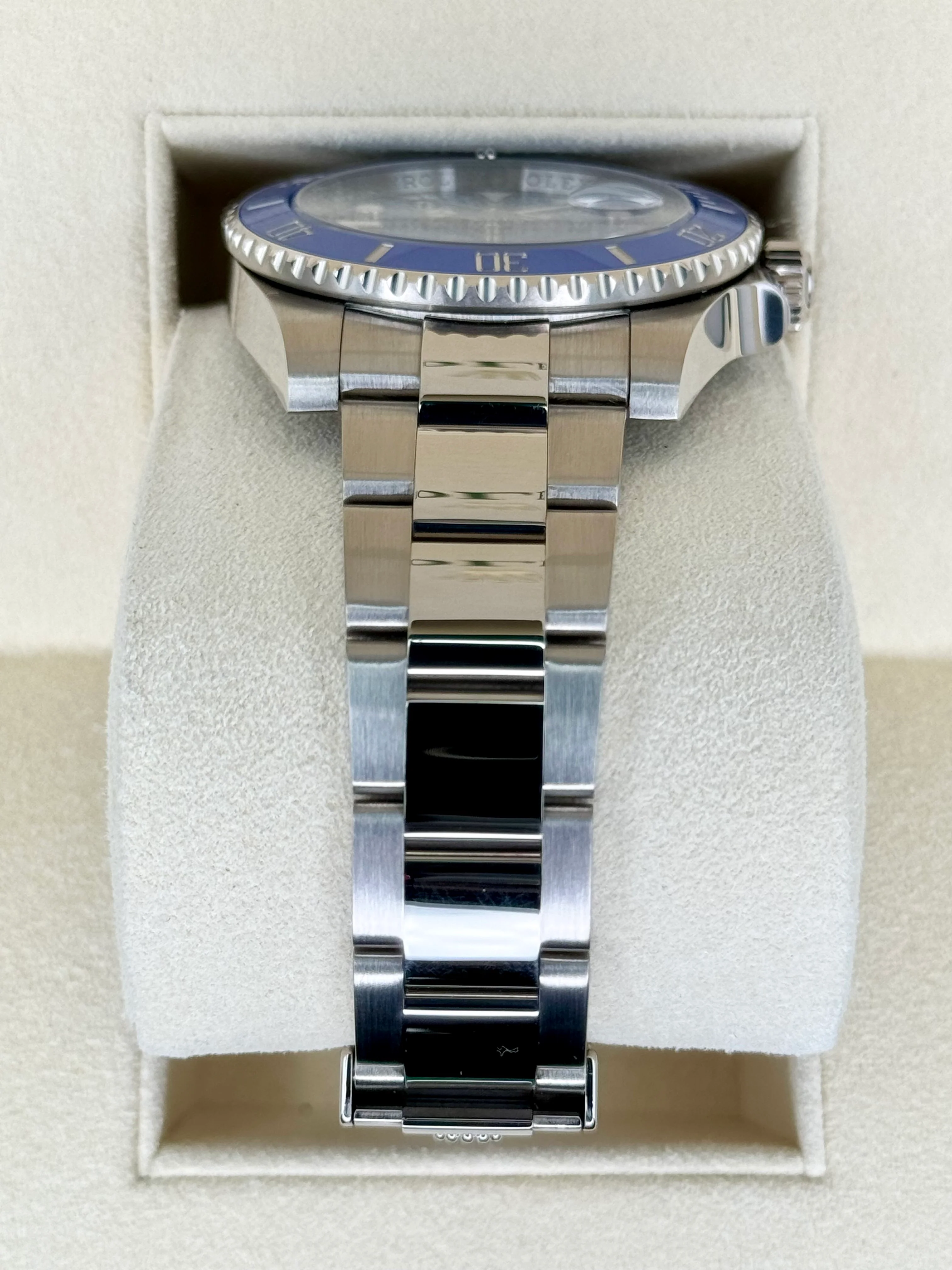 2018 Rolex Submariner "Smurf" 40mm 116619LB White Gold Blue Dial - Image 3
