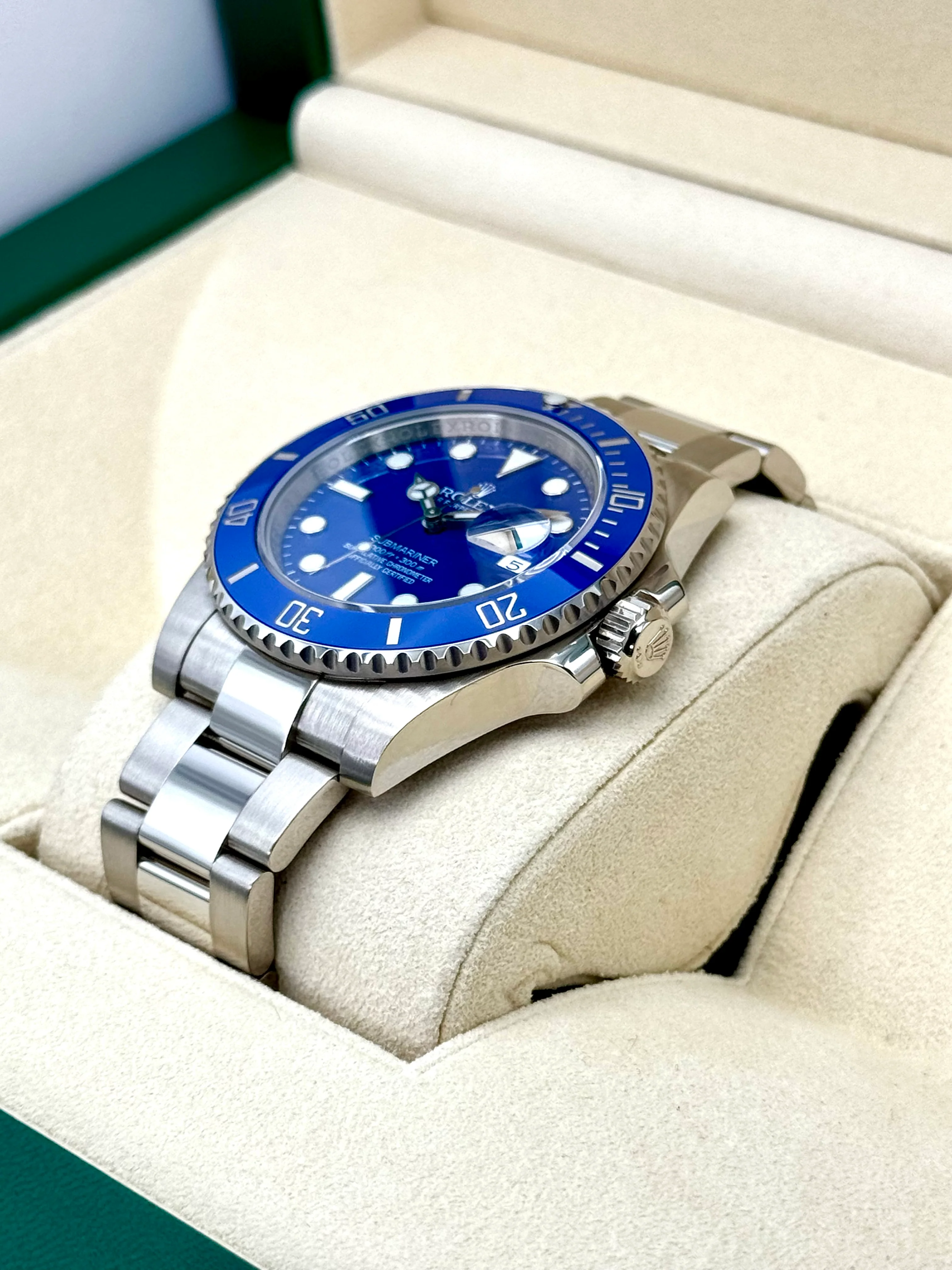 2018 Rolex Submariner "Smurf" 40mm 116619LB White Gold Blue Dial - Image 5