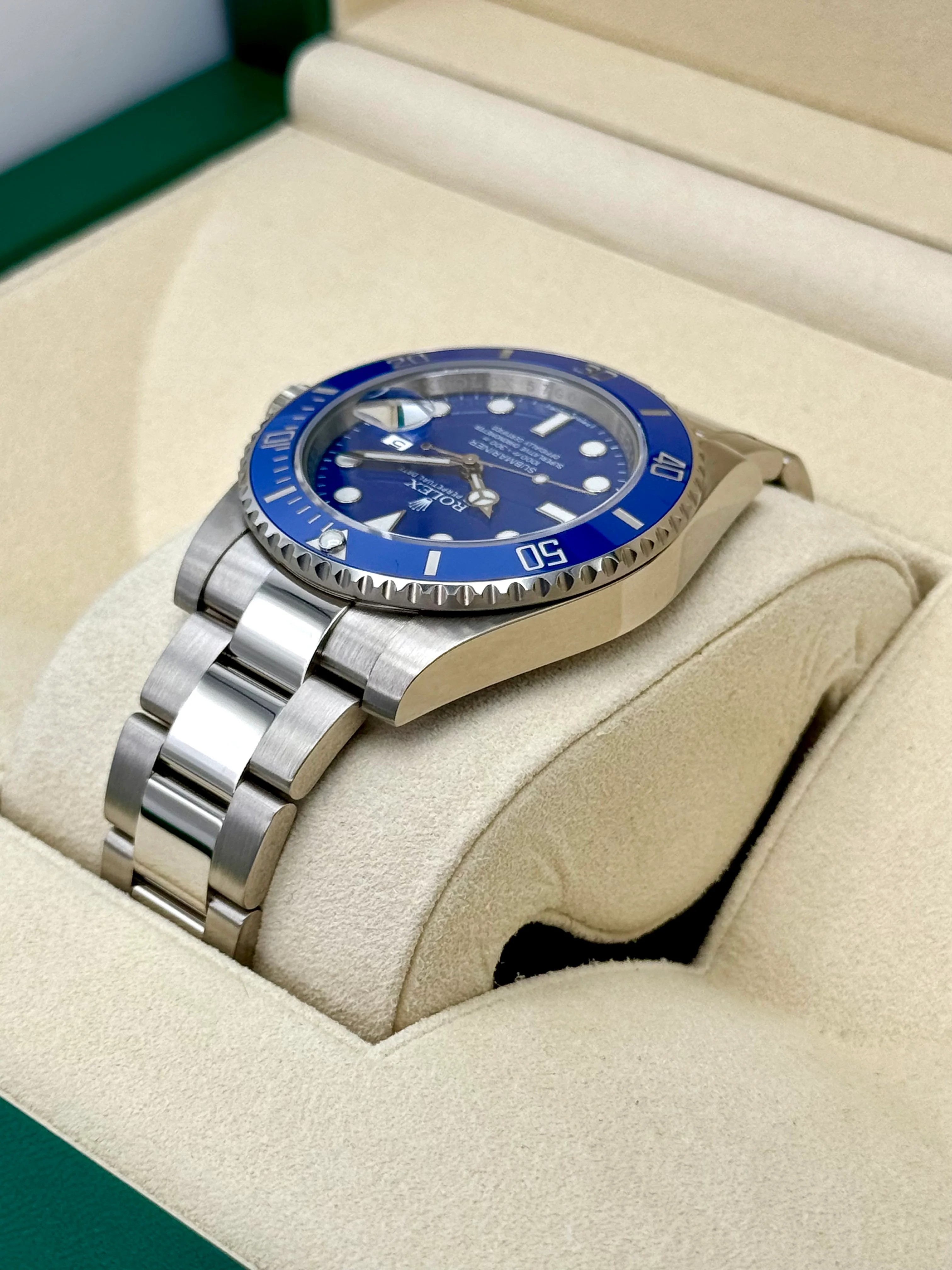 2018 Rolex Submariner "Smurf" 40mm 116619LB White Gold Blue Dial - Image 7