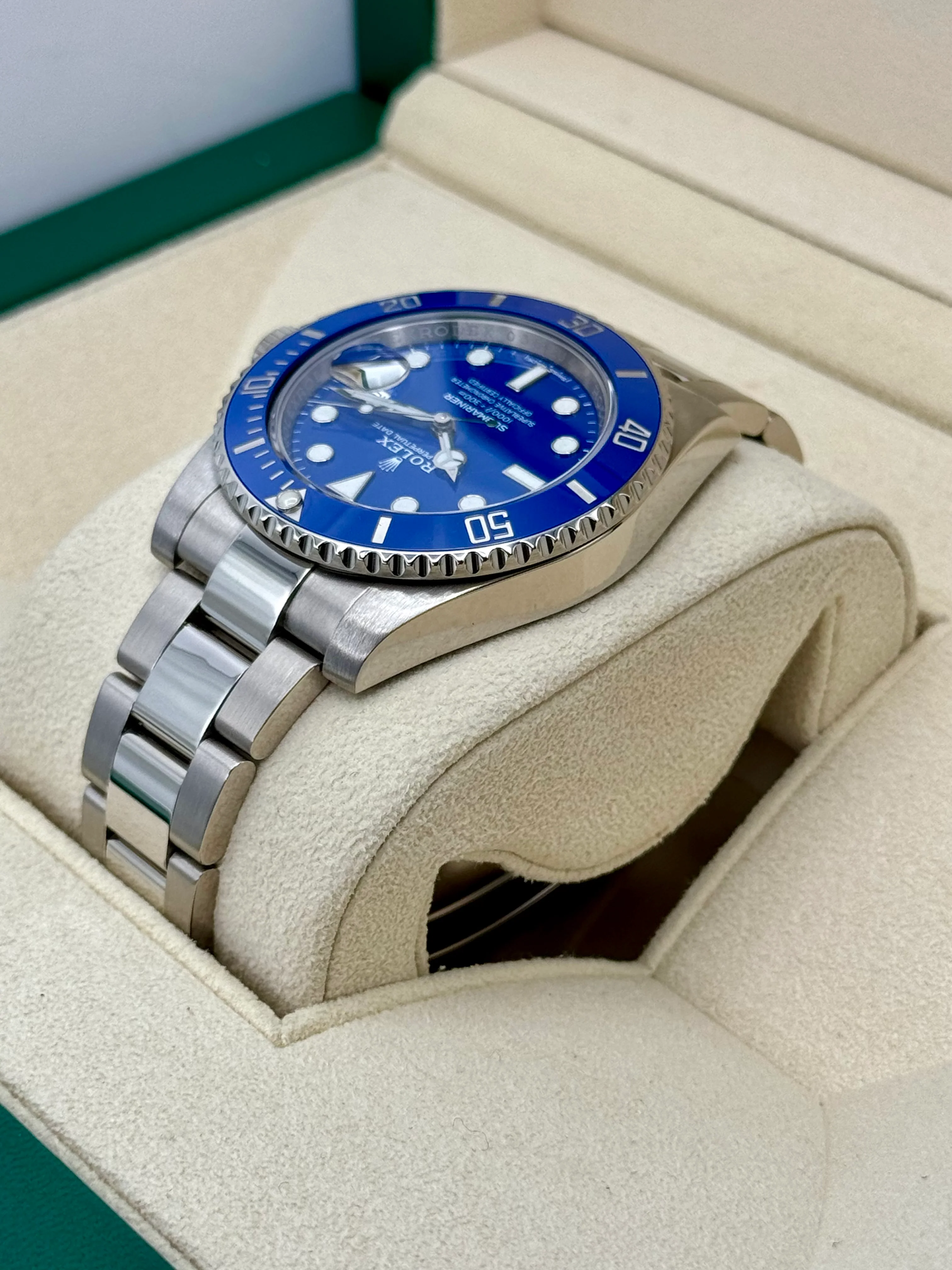 2018 Rolex Submariner "Smurf" 40mm 116619LB White Gold Blue Dial - Image 7