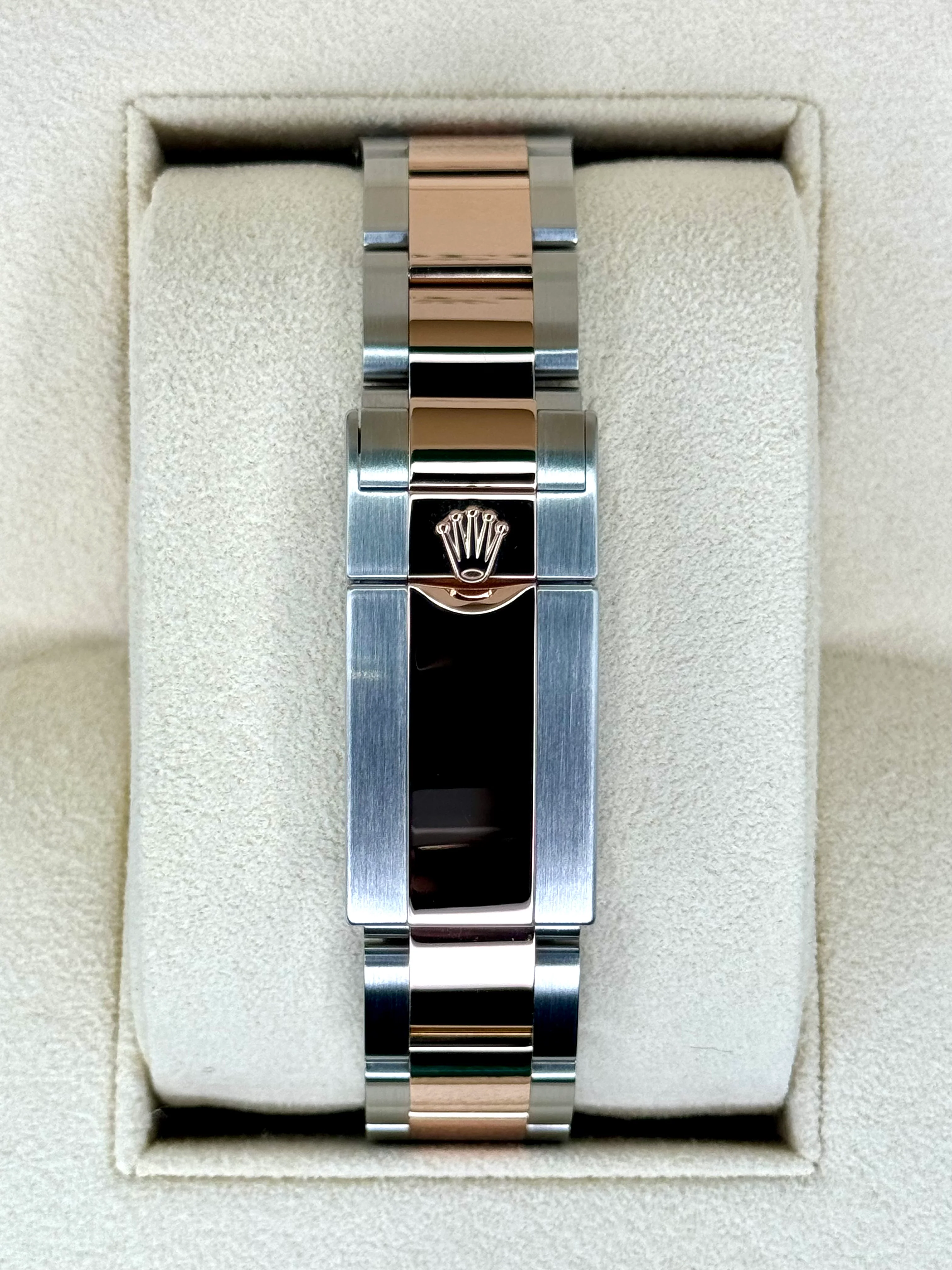 2018 Rolex Yacht-Master II 44mm 116681 Two-Tone White Dial - Image 2