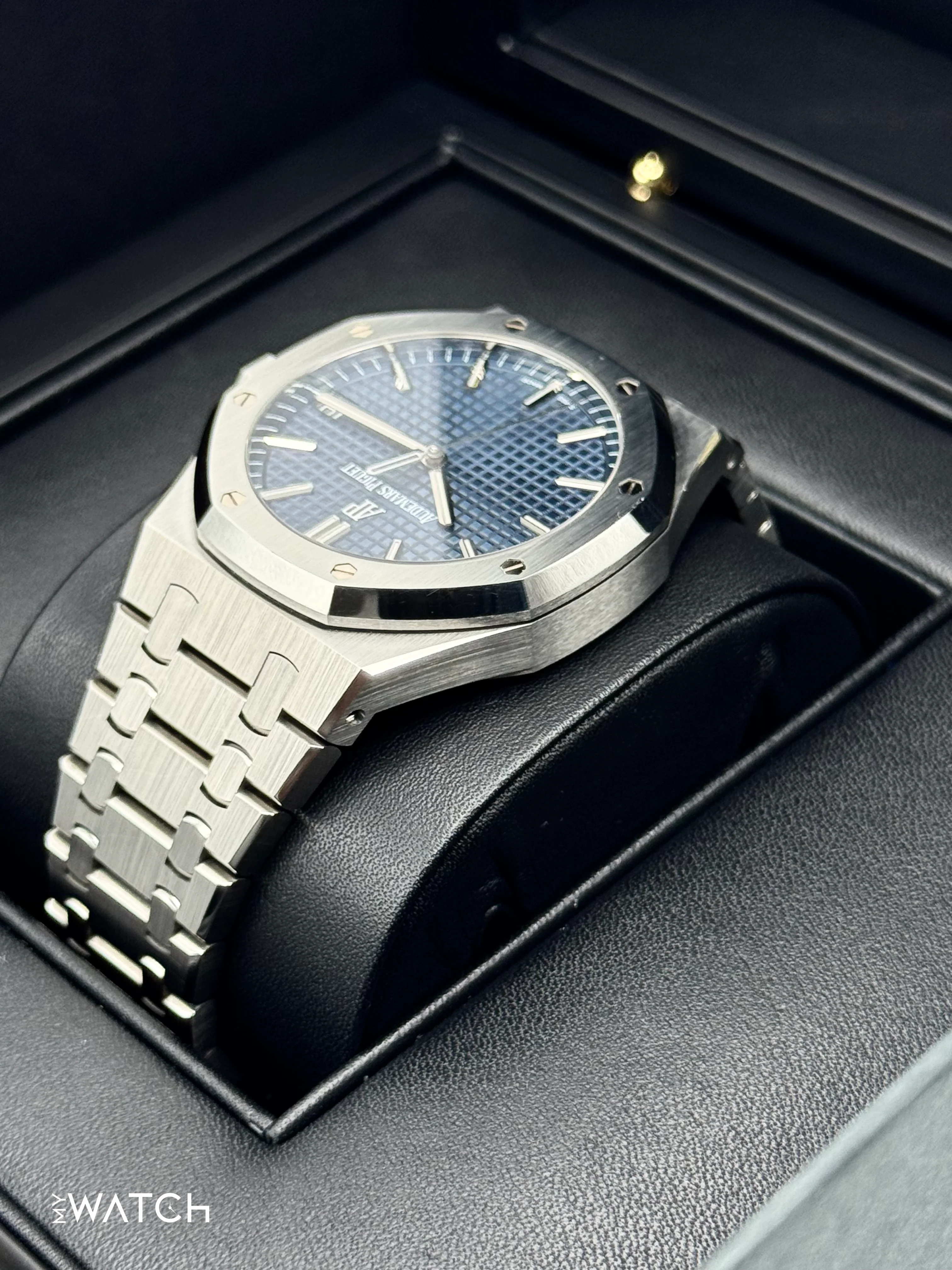 2019 Audemars Piguet Royal Oak 41mm 15500ST Blue Dial - Image 7