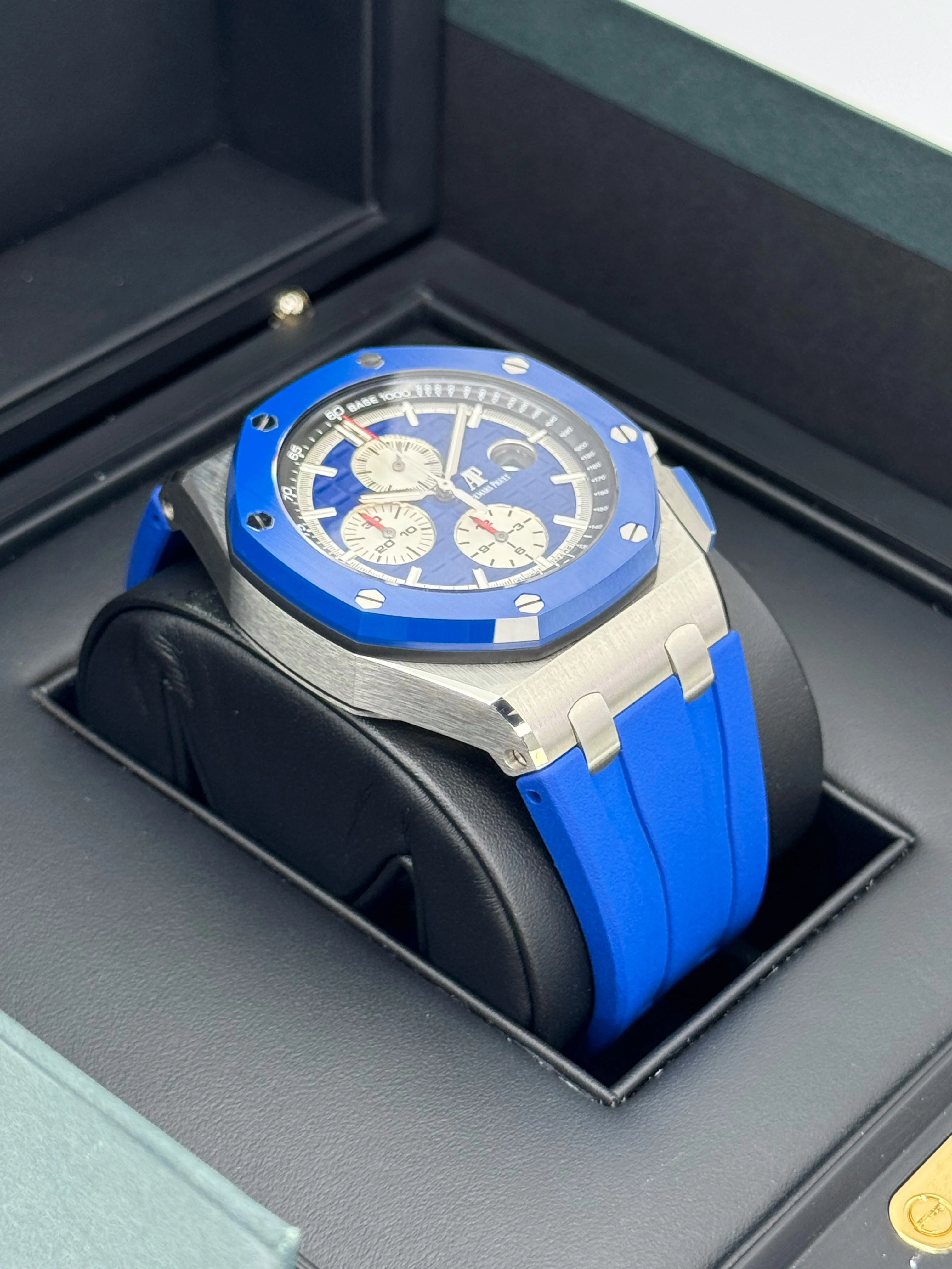 2019 Audemars Piguet Royal Oak Offshore 44mm 26400SO Blue Ceramic - Image 6