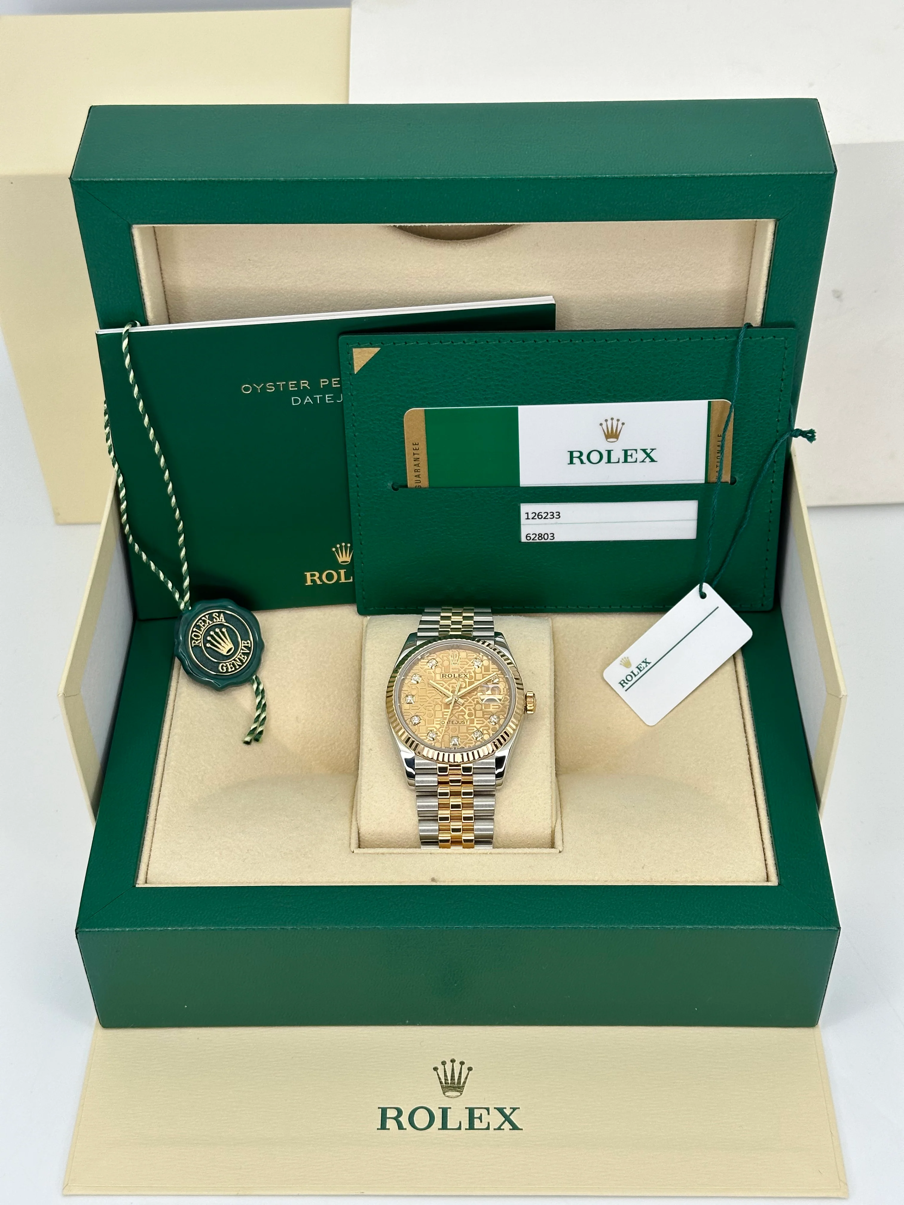 2019 Datejust 36mm 126233 Two-Tone Jubilee 10 Diamond Anniversary Dial - Image 12