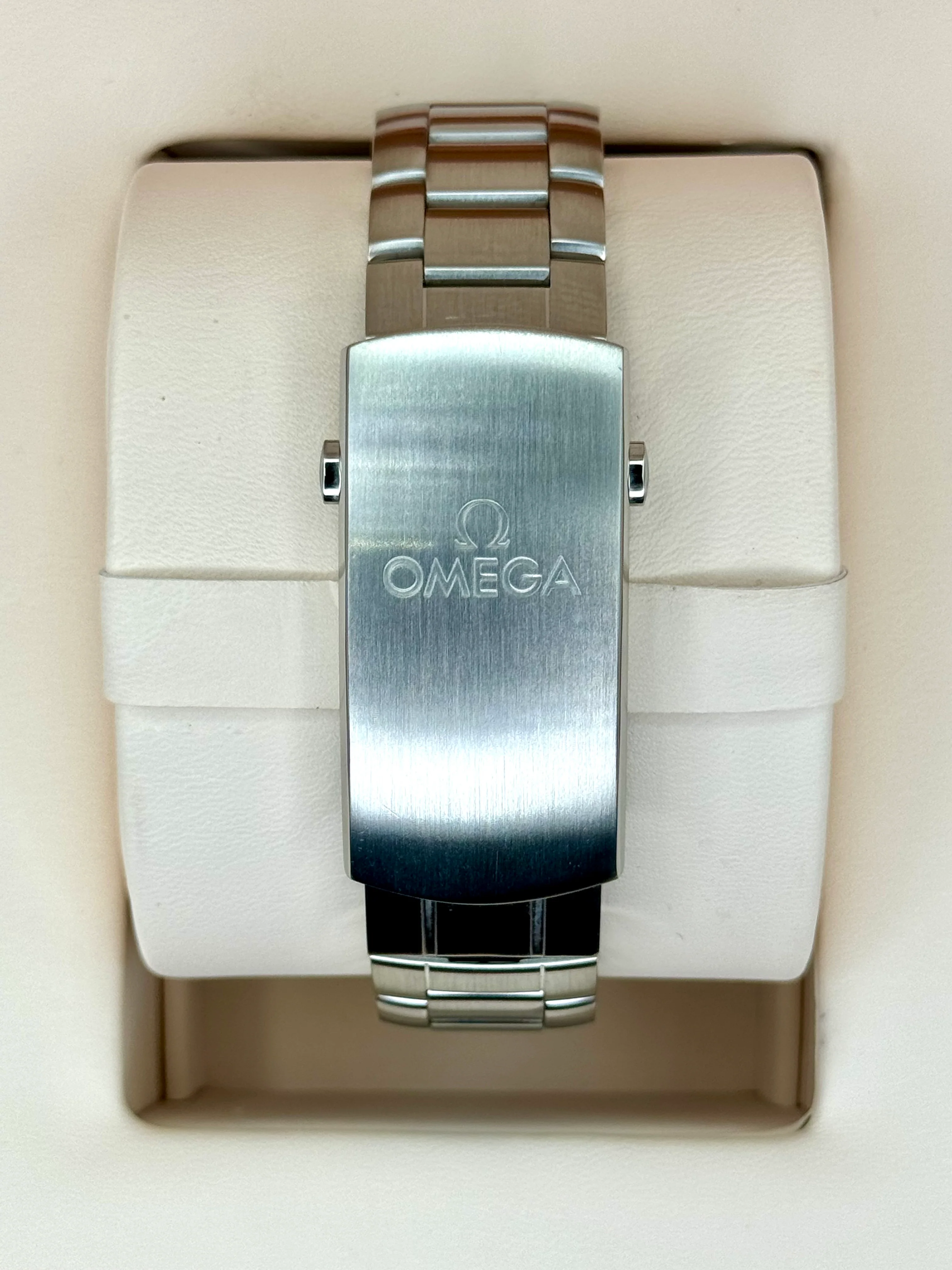 2019 Omega Seamaster Planet Ocean 43.5mm 215.30.44.21.03.001 Blue Dial - Image 2