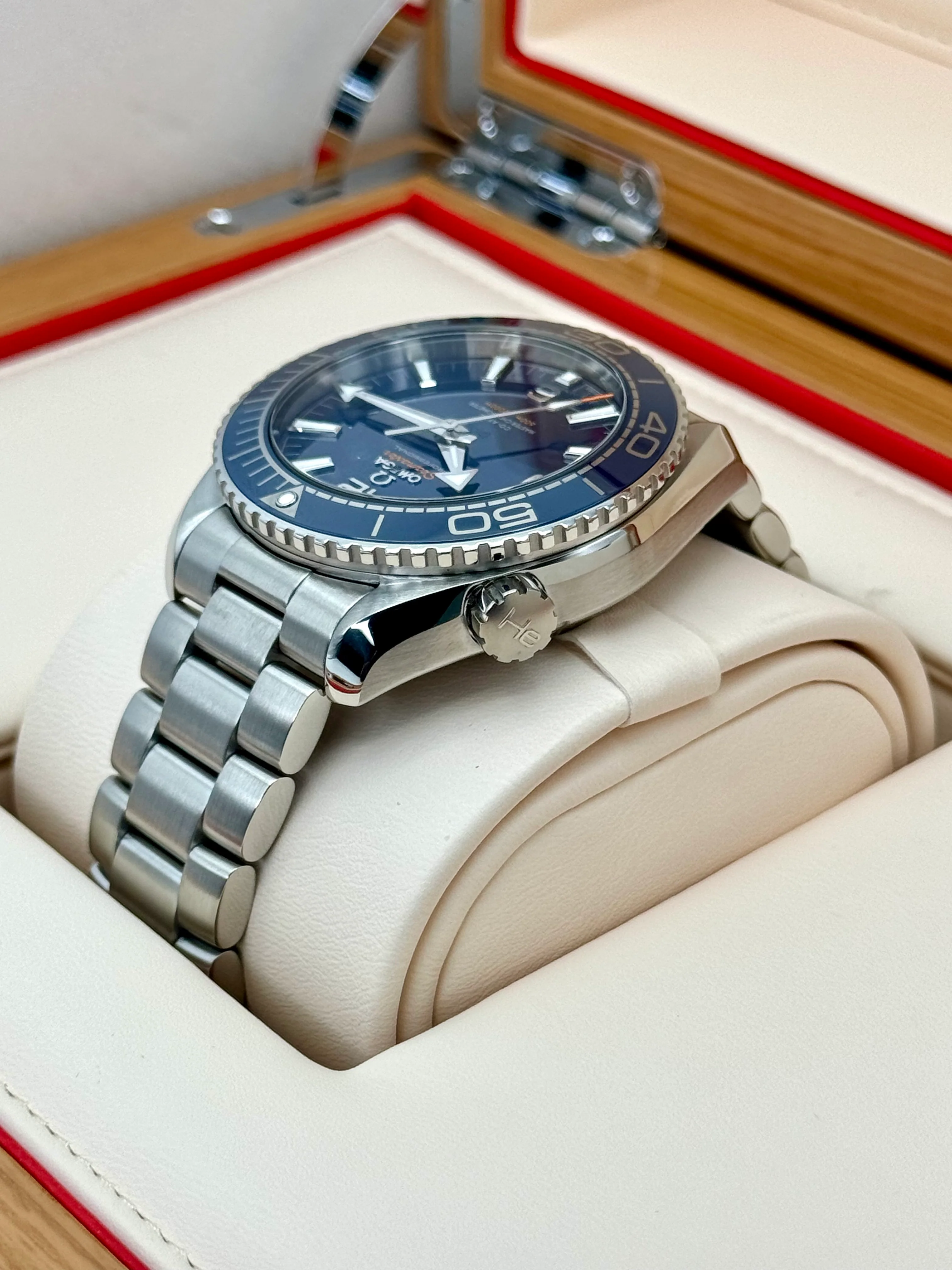 2019 Omega Seamaster Planet Ocean 43.5mm 215.30.44.21.03.001 Blue Dial - Image 7