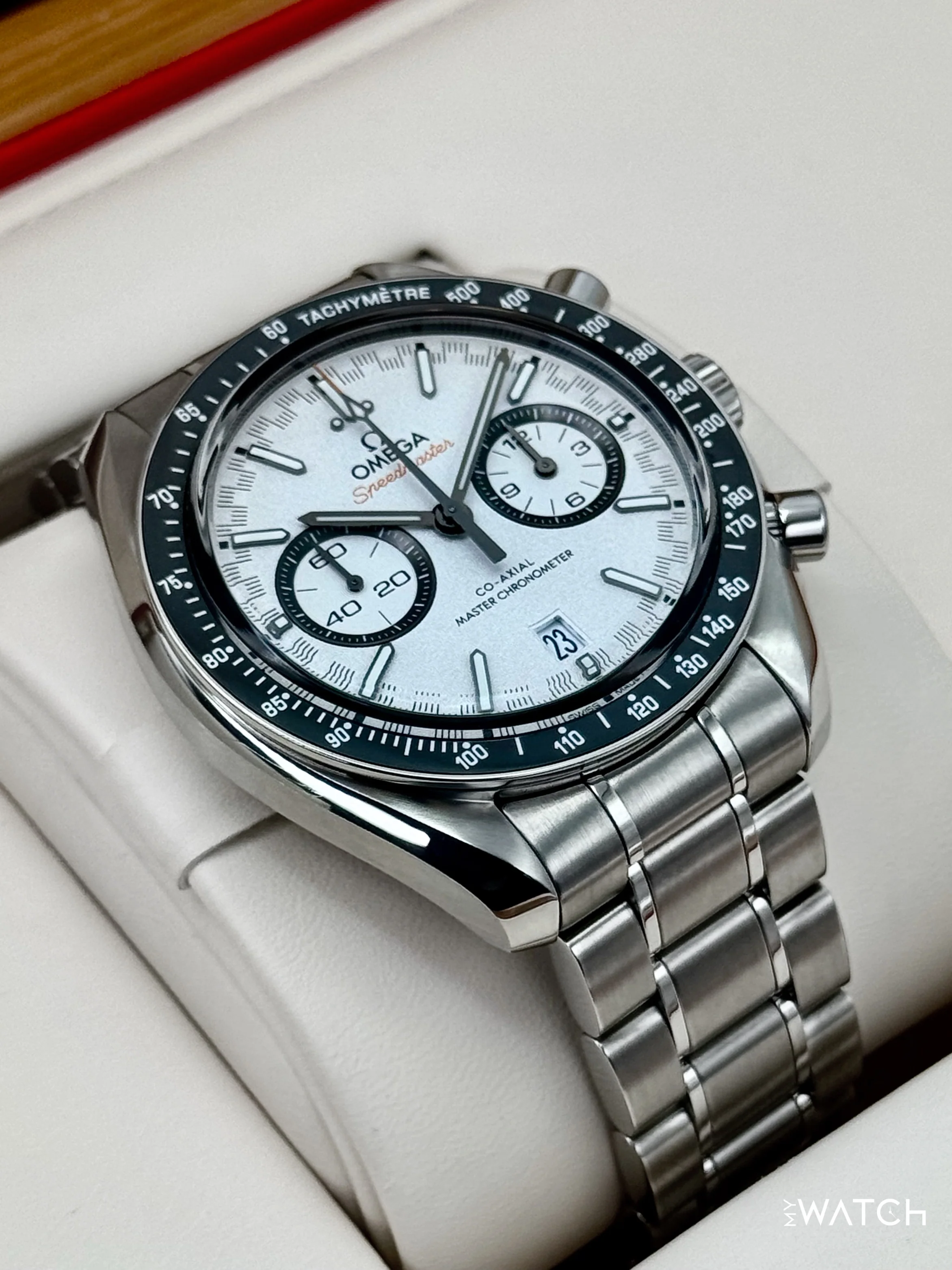 2019 Omega Speedmaster Racing 44.2mm 329.30.44.51.04.001 White Dial - Image 6