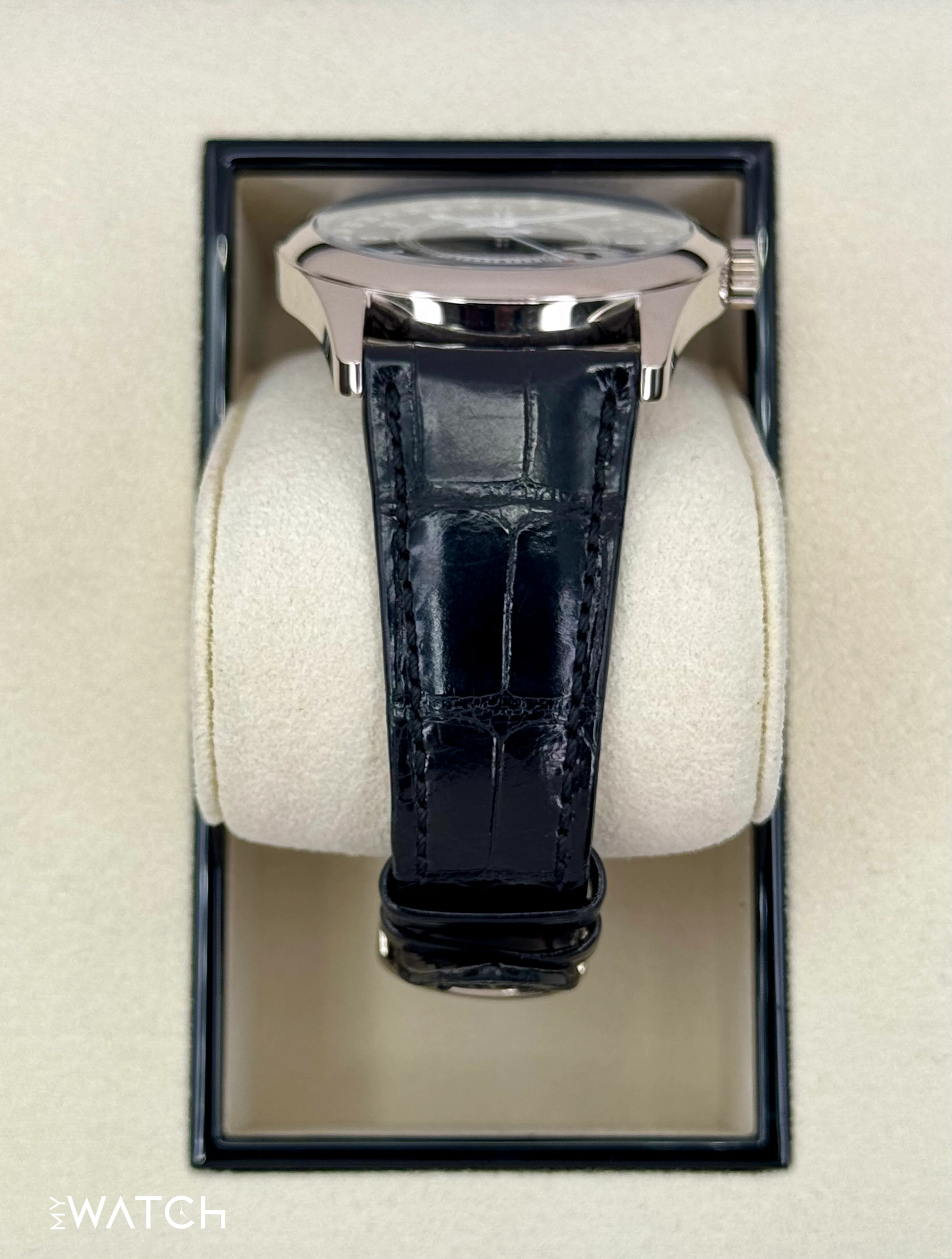 2019 Patek Philippe Calatrava 6006G White Gold Black Dial - Image 3