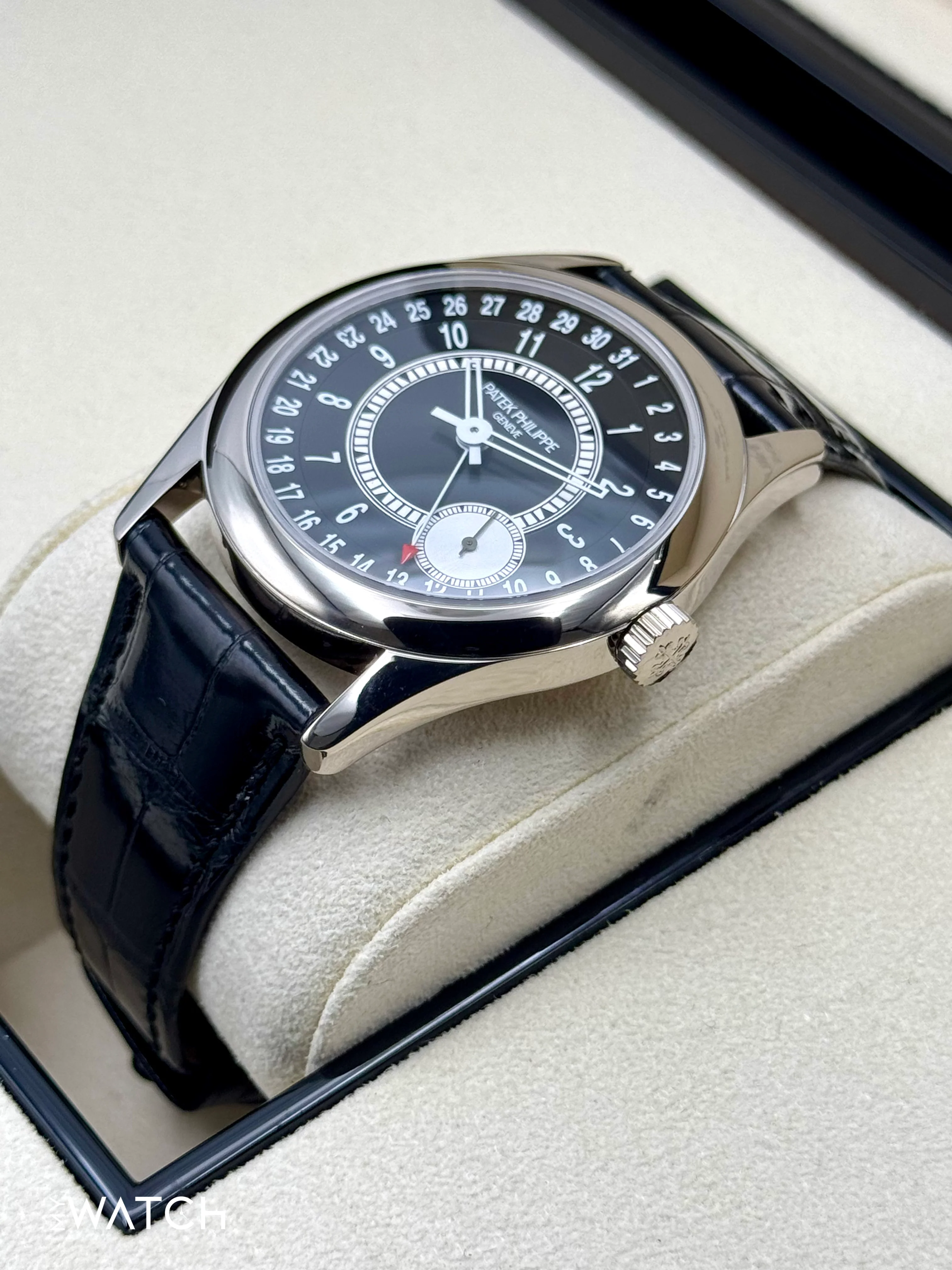 2019 Patek Philippe Calatrava 6006G White Gold Black Dial - Image 5