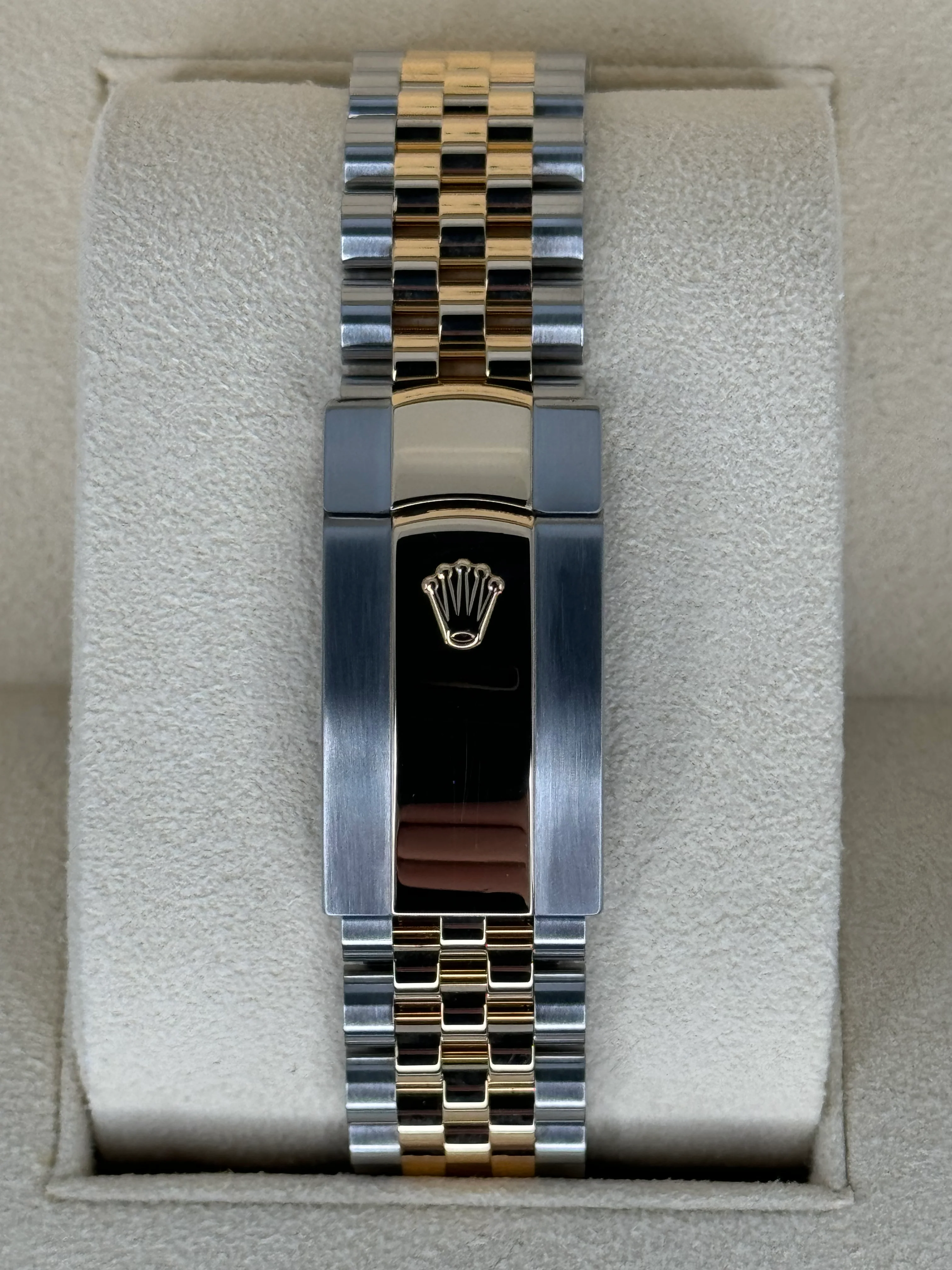 2019 Rolex Datejust 36mm 126233 Two-Tone Jubilee Champagne Dial - Image 2