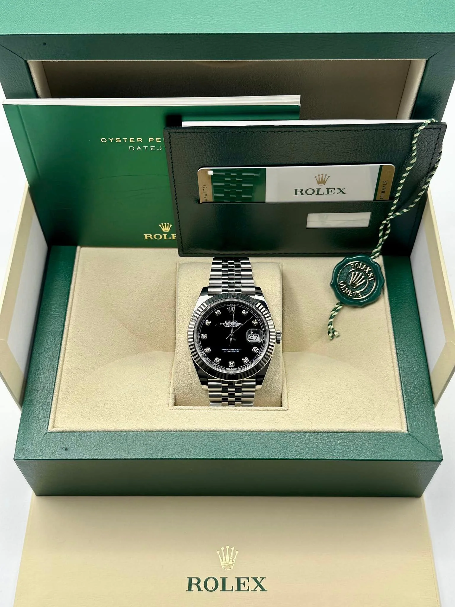 2019 Rolex Datejust 41mm 126334 Jubilee Black Diamond Dial - Image 11