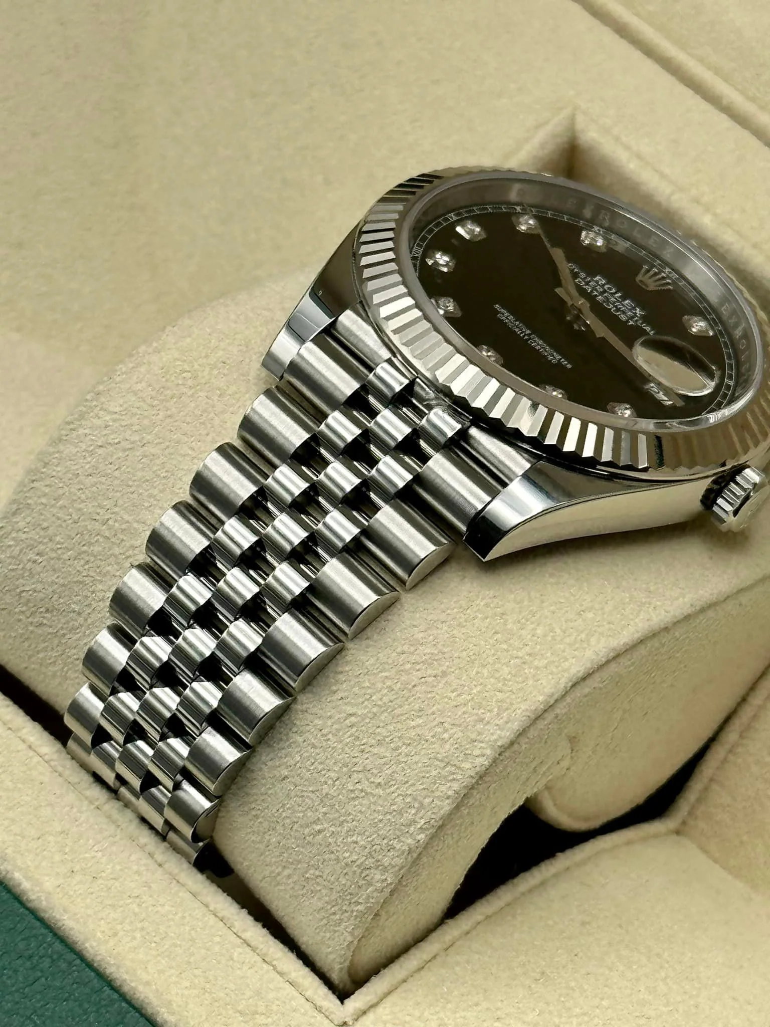 2019 Rolex Datejust 41mm 126334 Jubilee Black Diamond Dial - Image 5