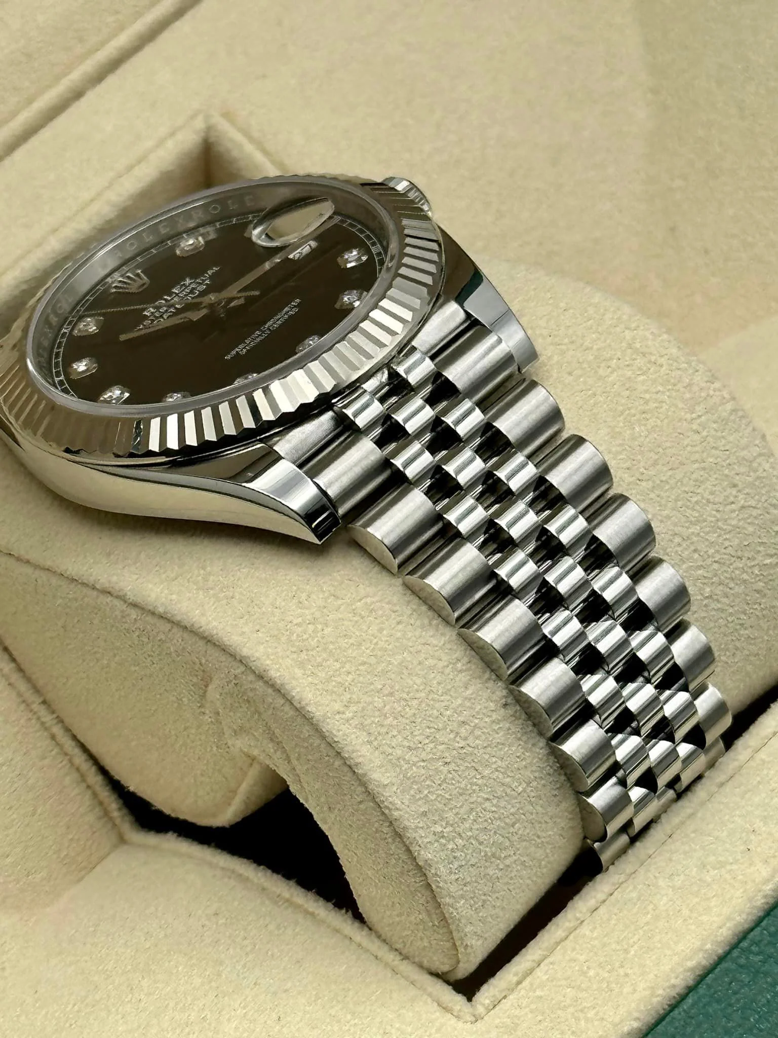 2019 Rolex Datejust 41mm 126334 Jubilee Black Diamond Dial - Image 6