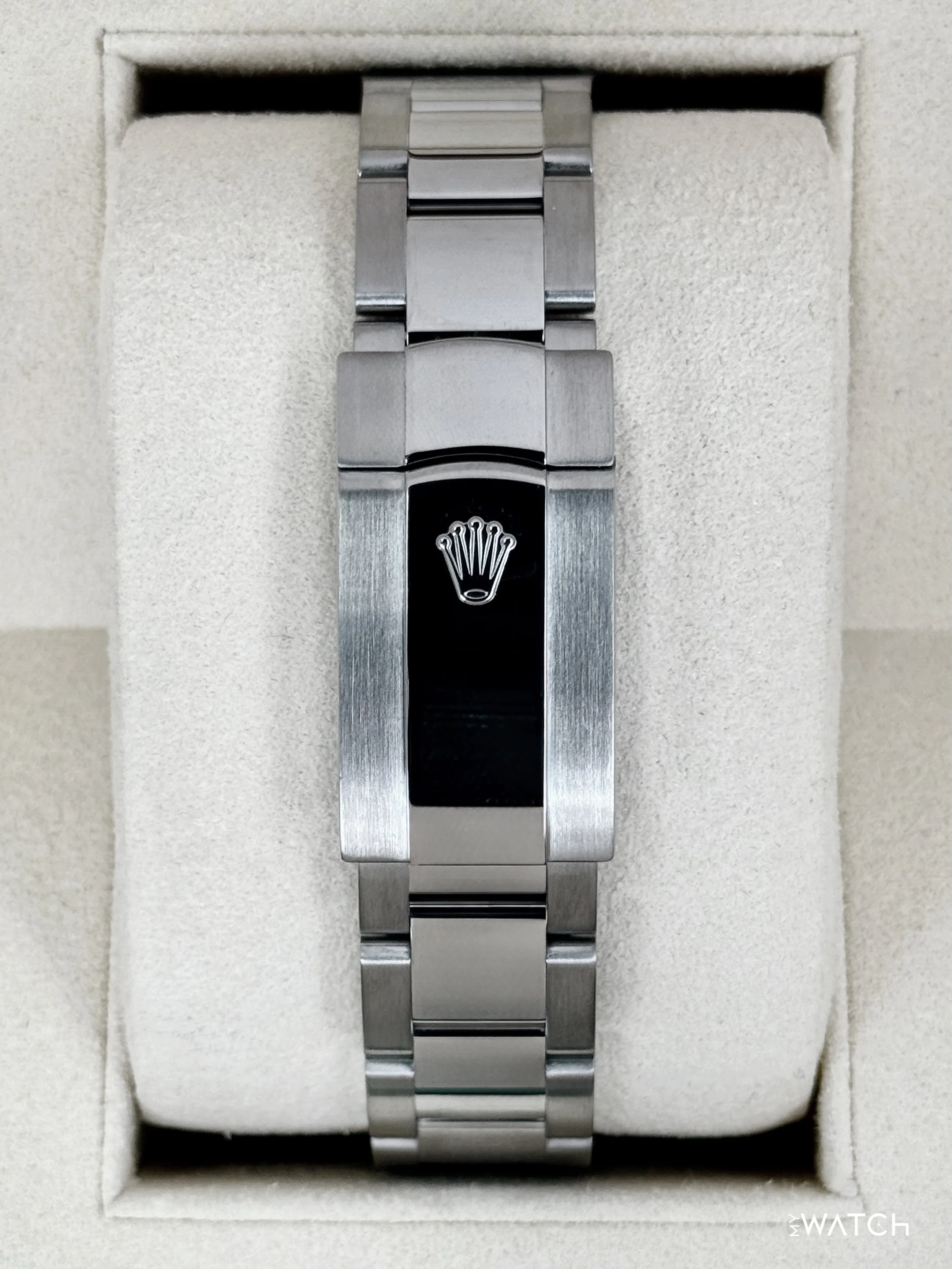 2019 Rolex Datejust 41mm 126334 Stainless Steel Oyster White Roman Numeral Dial - Image 2