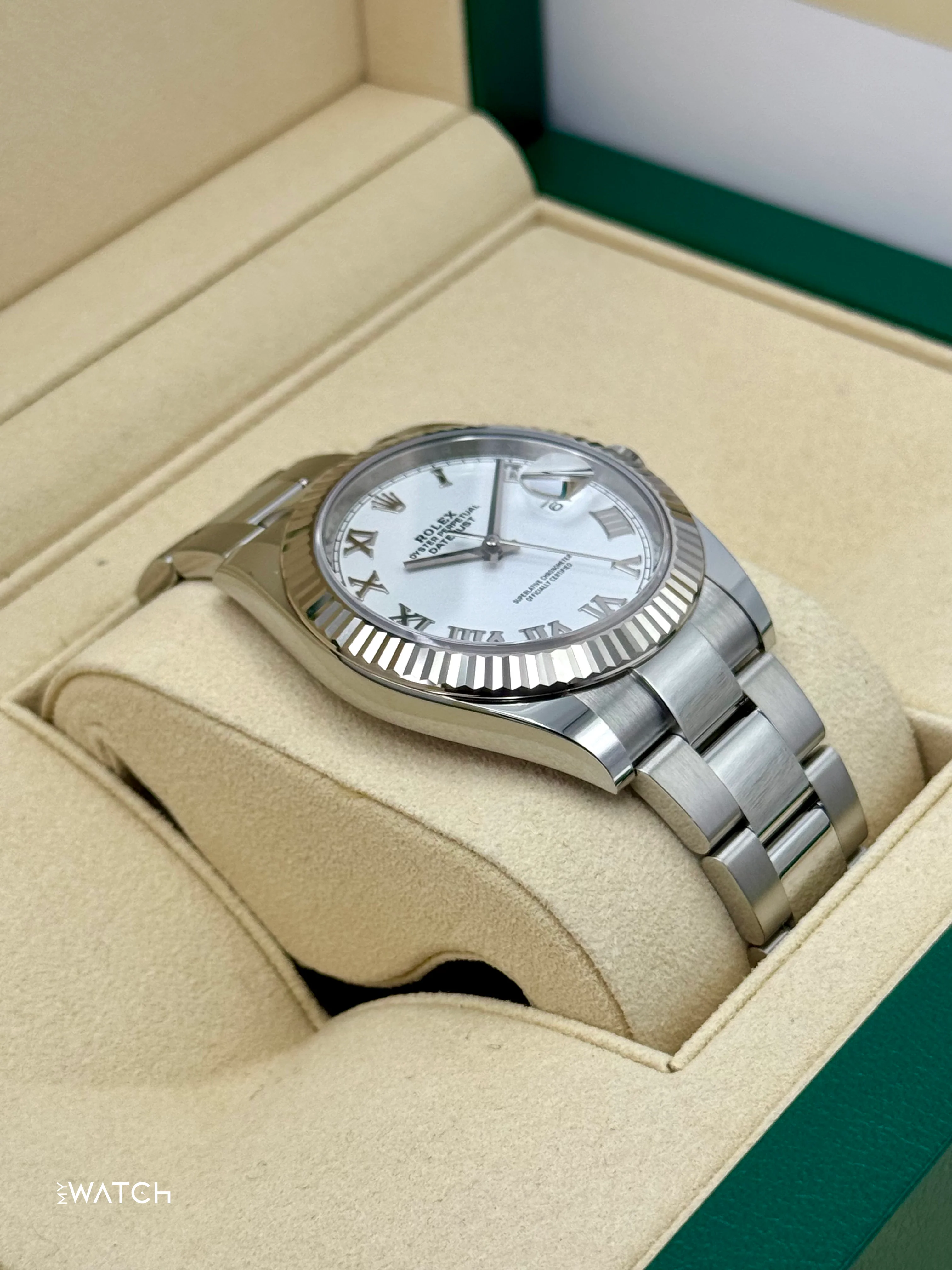 2019 Rolex Datejust 41mm 126334 Stainless Steel Oyster White Dial - Image 6