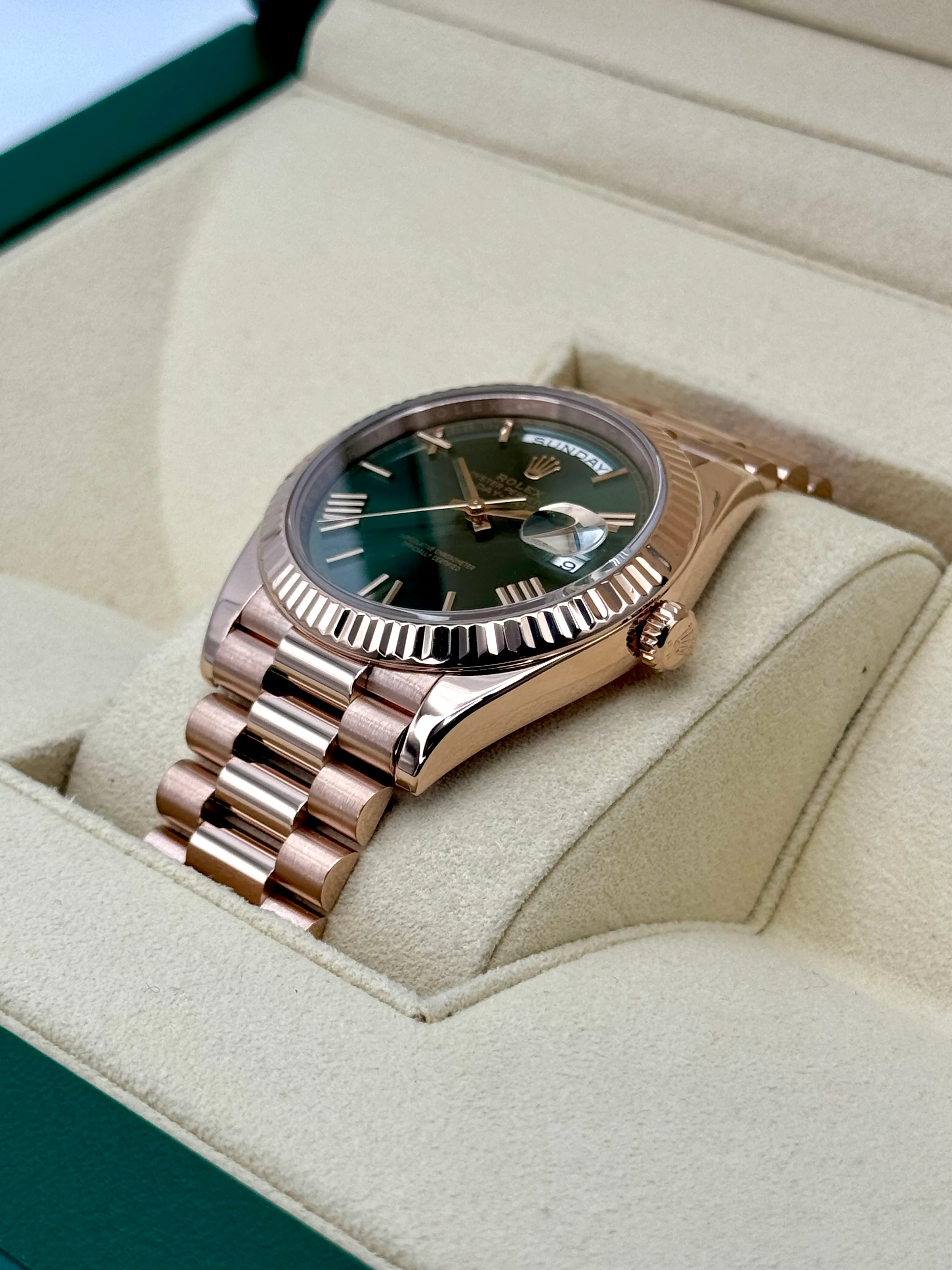 2019 Rolex Day-Date 40mm 228235 Presidential Rose Gold Olive Dial - Image 5