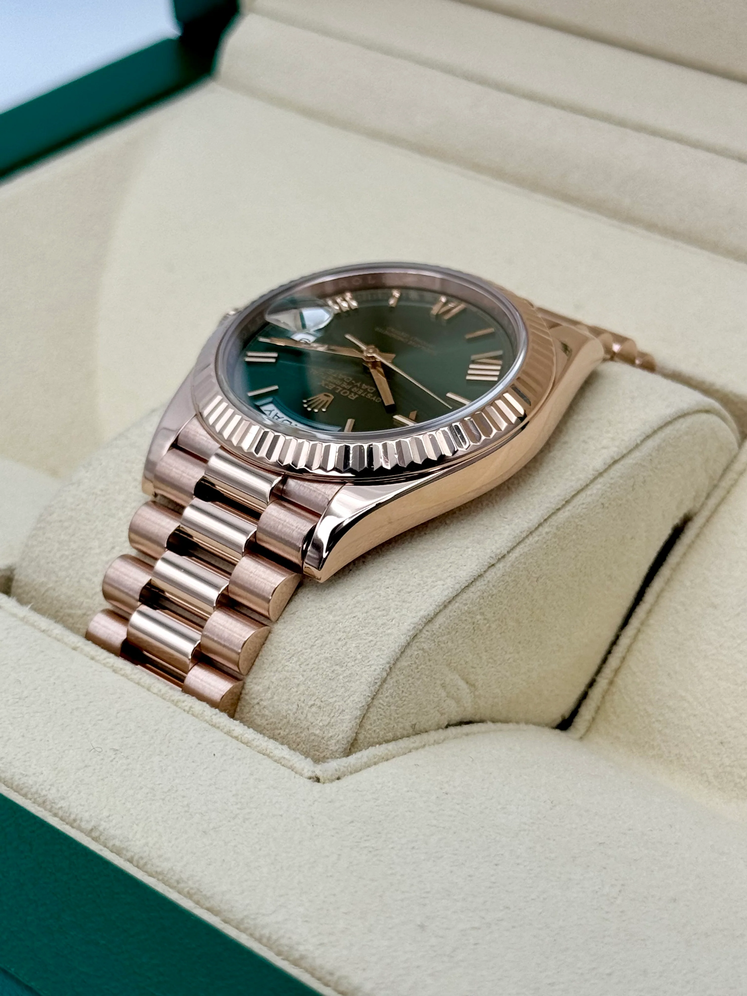 2019 Rolex Day-Date 40mm 228235 Presidential Rose Gold Olive Dial - Image 7
