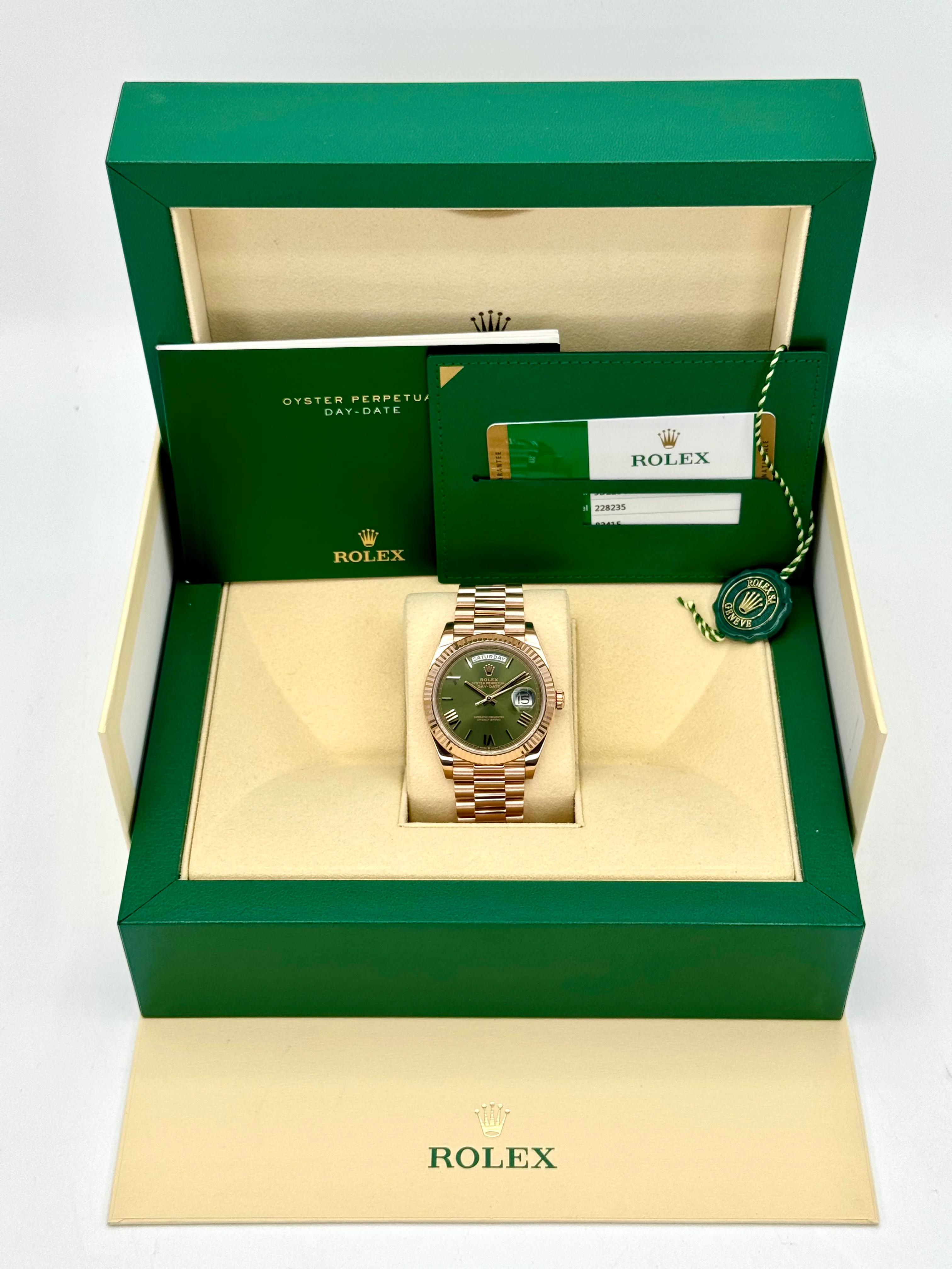 2019 Rolex Day-Date 40mm 228235 Presidential Rose Gold Olive Dial - Image 11