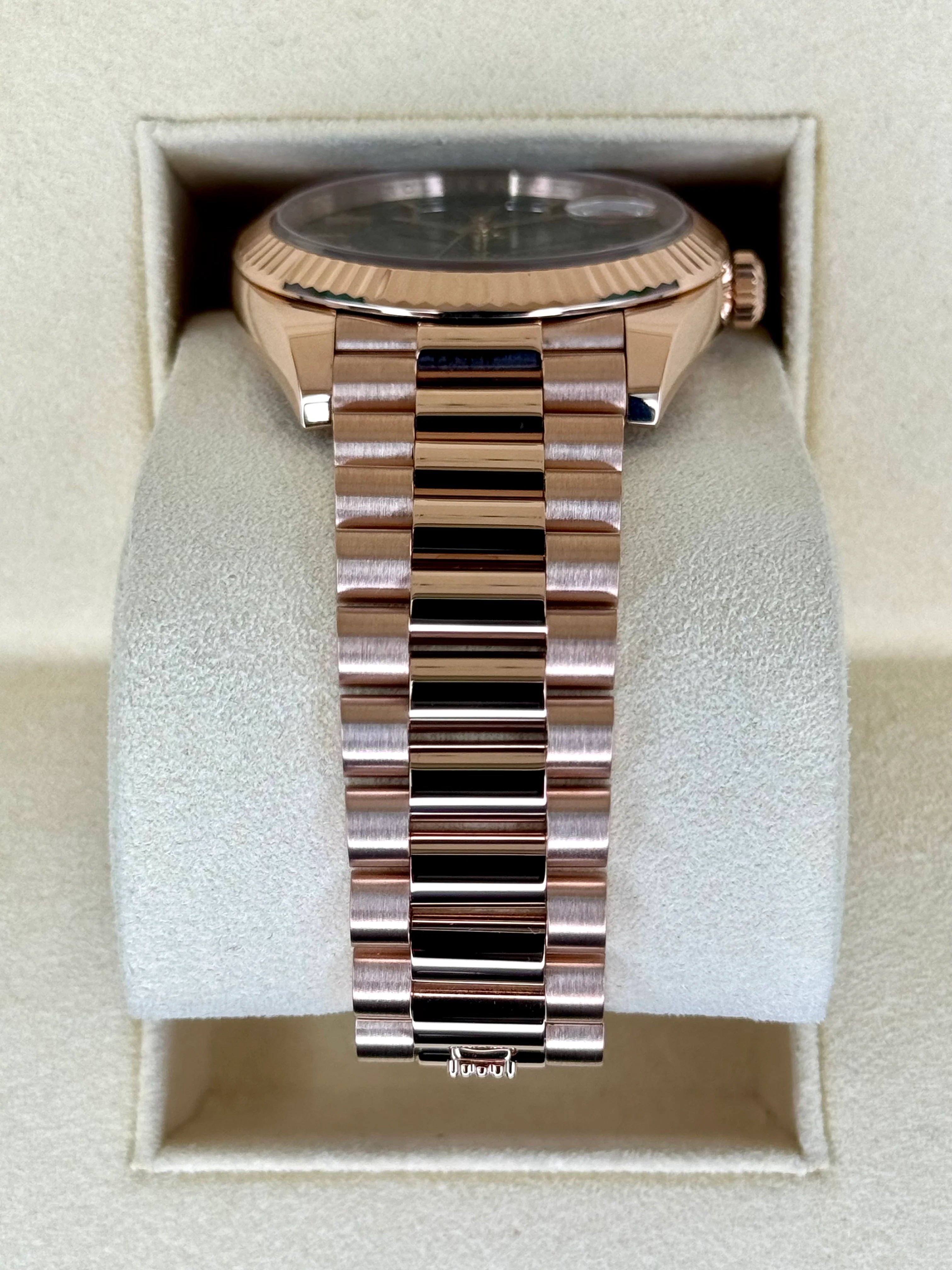 2019 Rolex Day-Date 40mm 228235 Presidential Rose Gold Olive Dial - Image 3