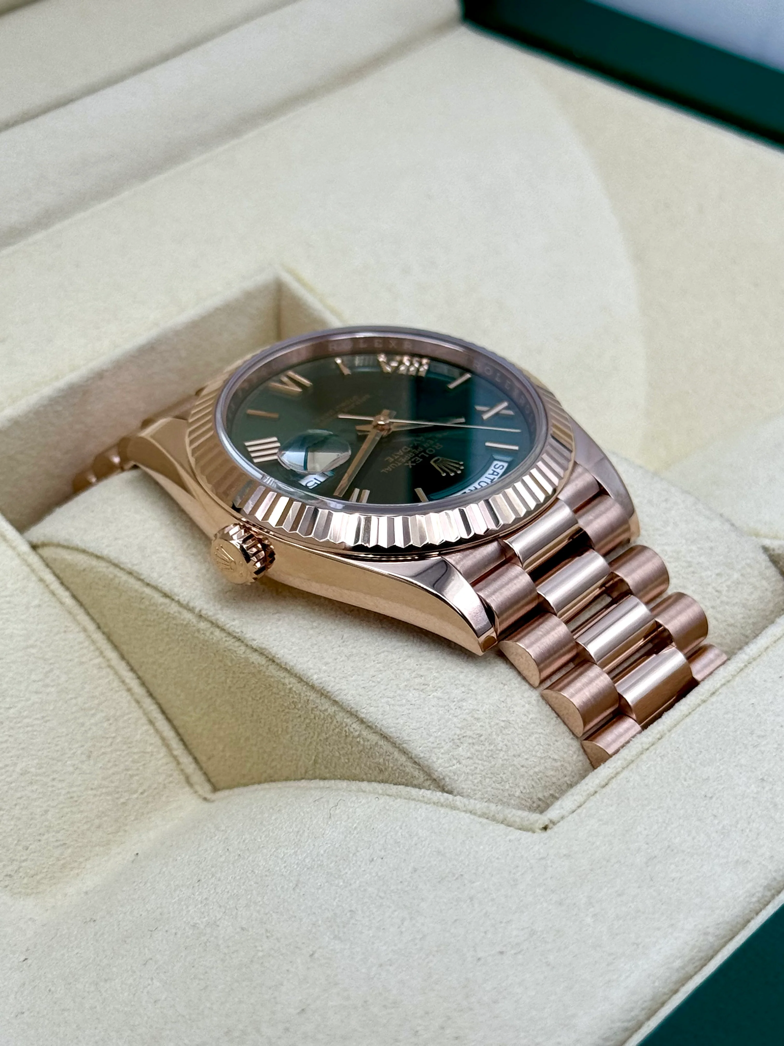 2019 Rolex Day-Date 40mm 228235 Presidential Rose Gold Olive Dial - Image 8