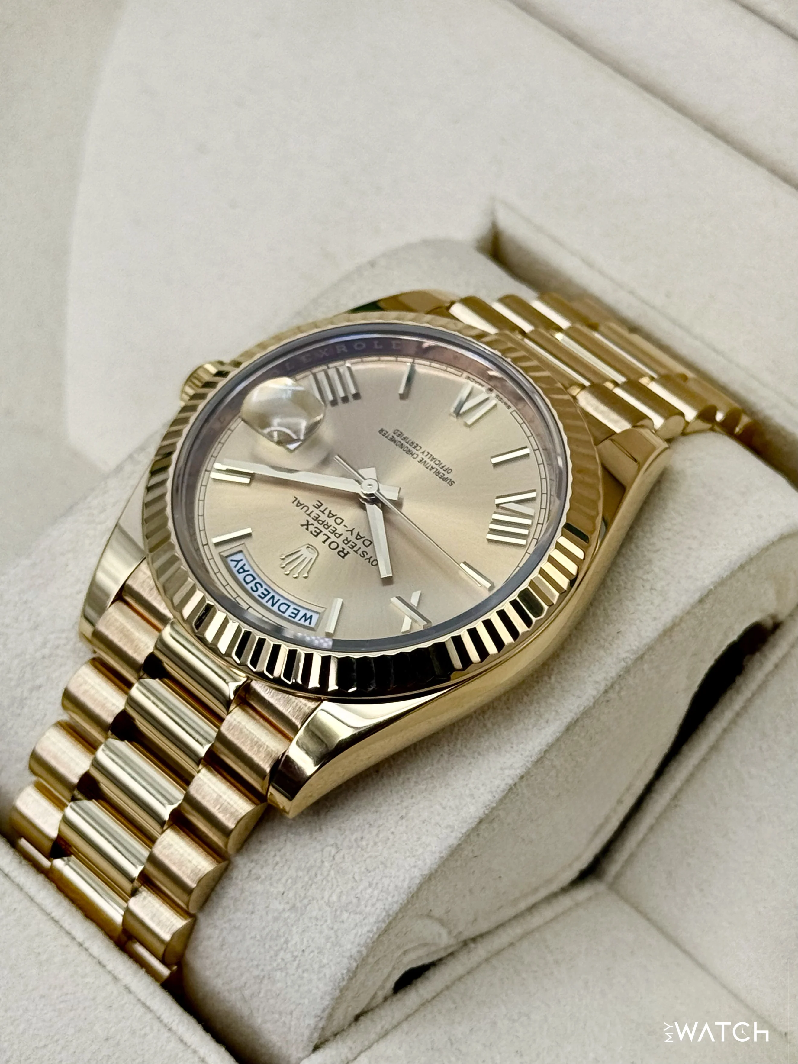 2019 Rolex Day-Date 40mm 228238 Presidential Champagne Dial - Image 7