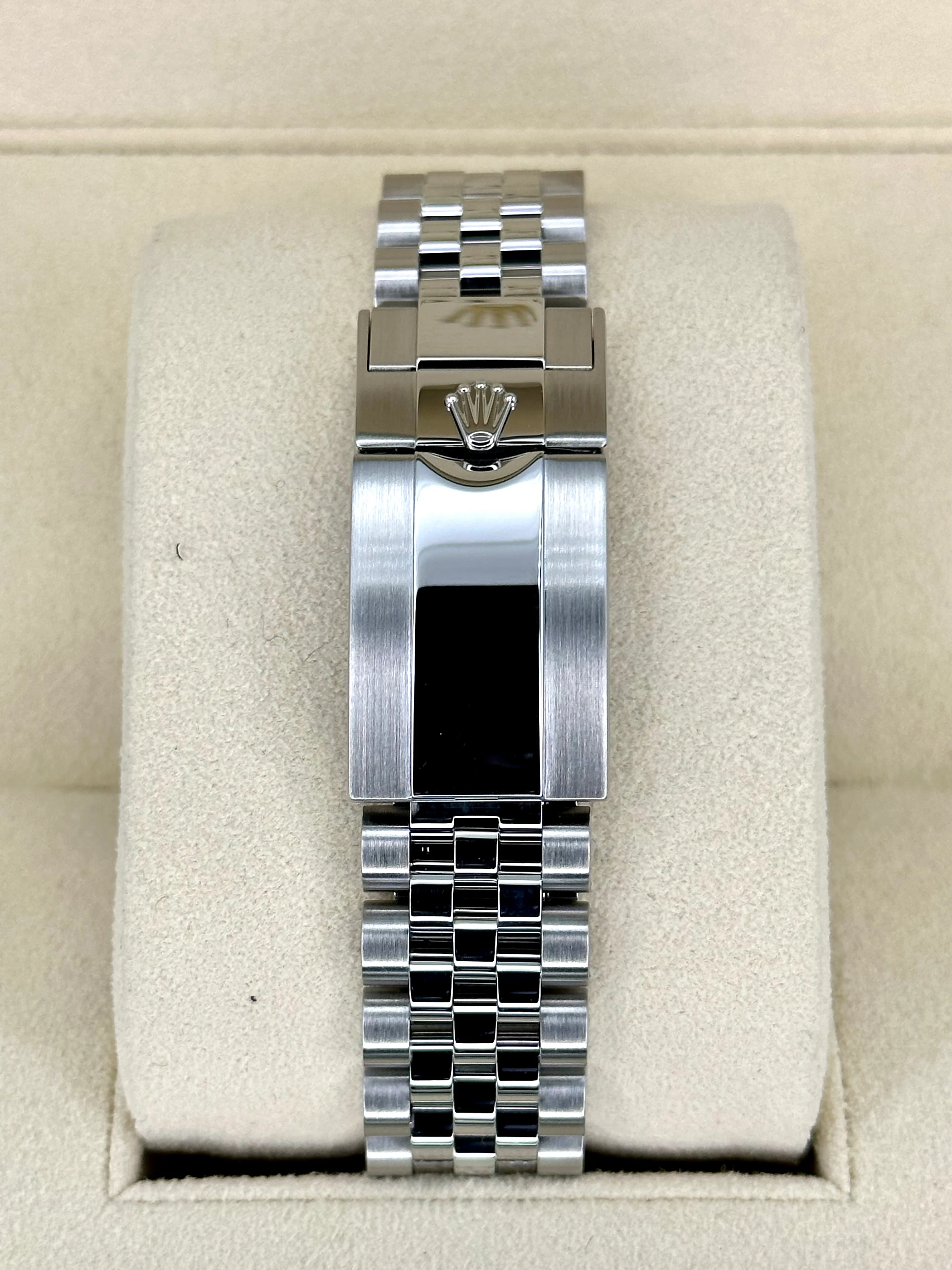 2019 Rolex GMT-Master II “Batgirl” 40mm 126710BLNR Jubilee Black Dial - Image 2