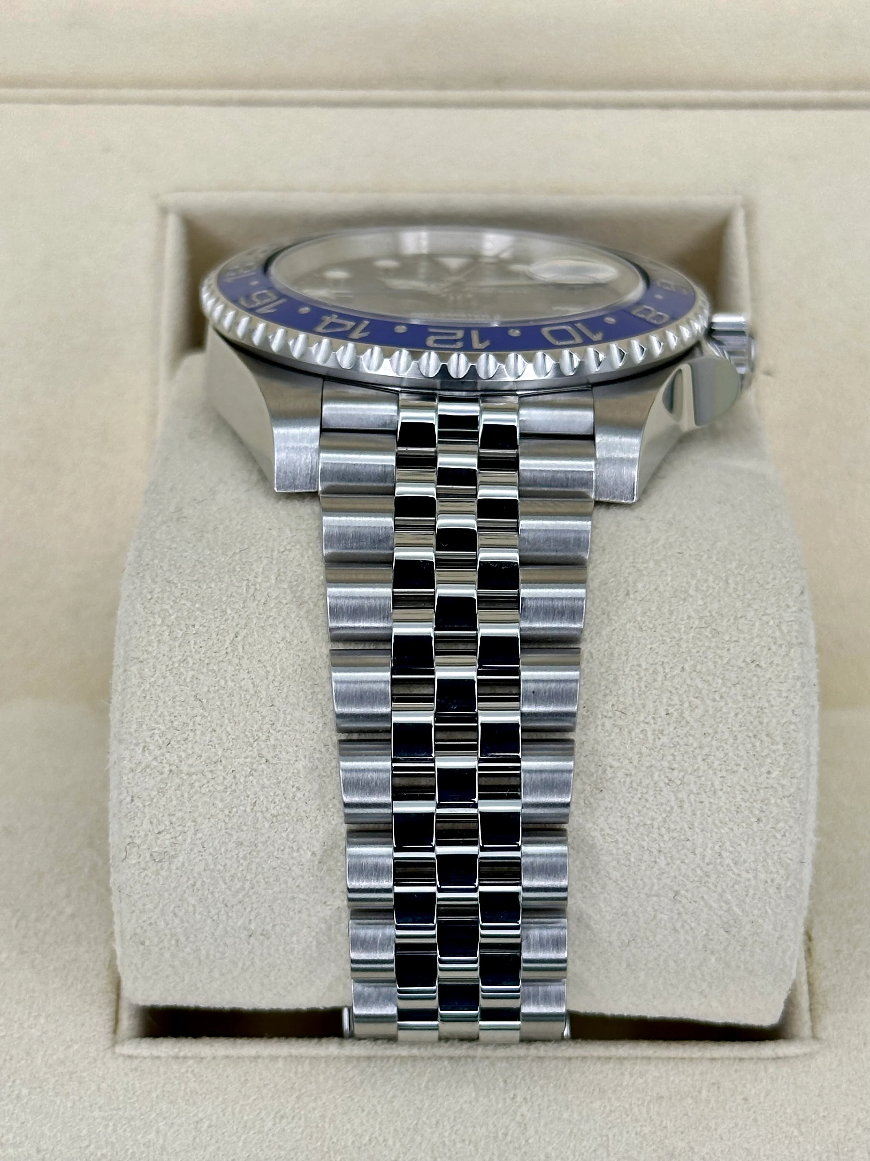 2019 Rolex GMT-Master II “Batgirl” 40mm 126710BLNR Jubilee Black Dial - Image 3