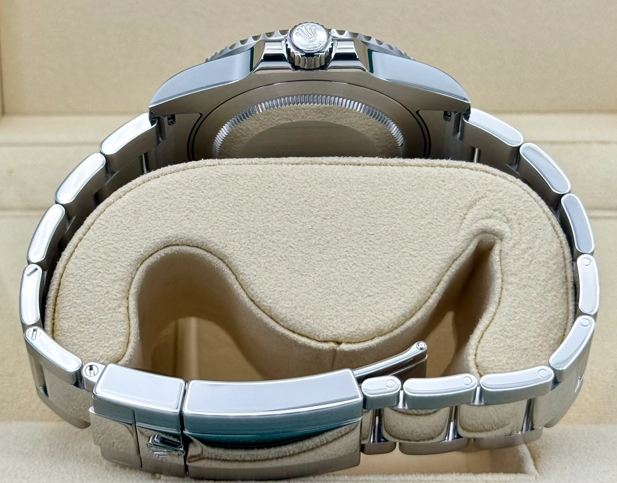 2019 Rolex GMT-Master II "Batman" 40mm 116710BLNR Oyster - Image 9